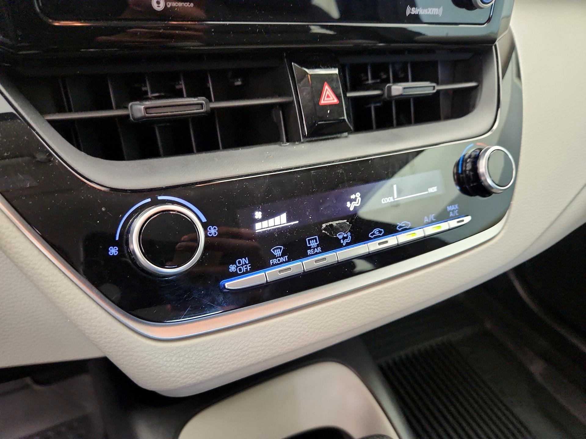 Thumbnail: 2022 Toyota Corolla - 16