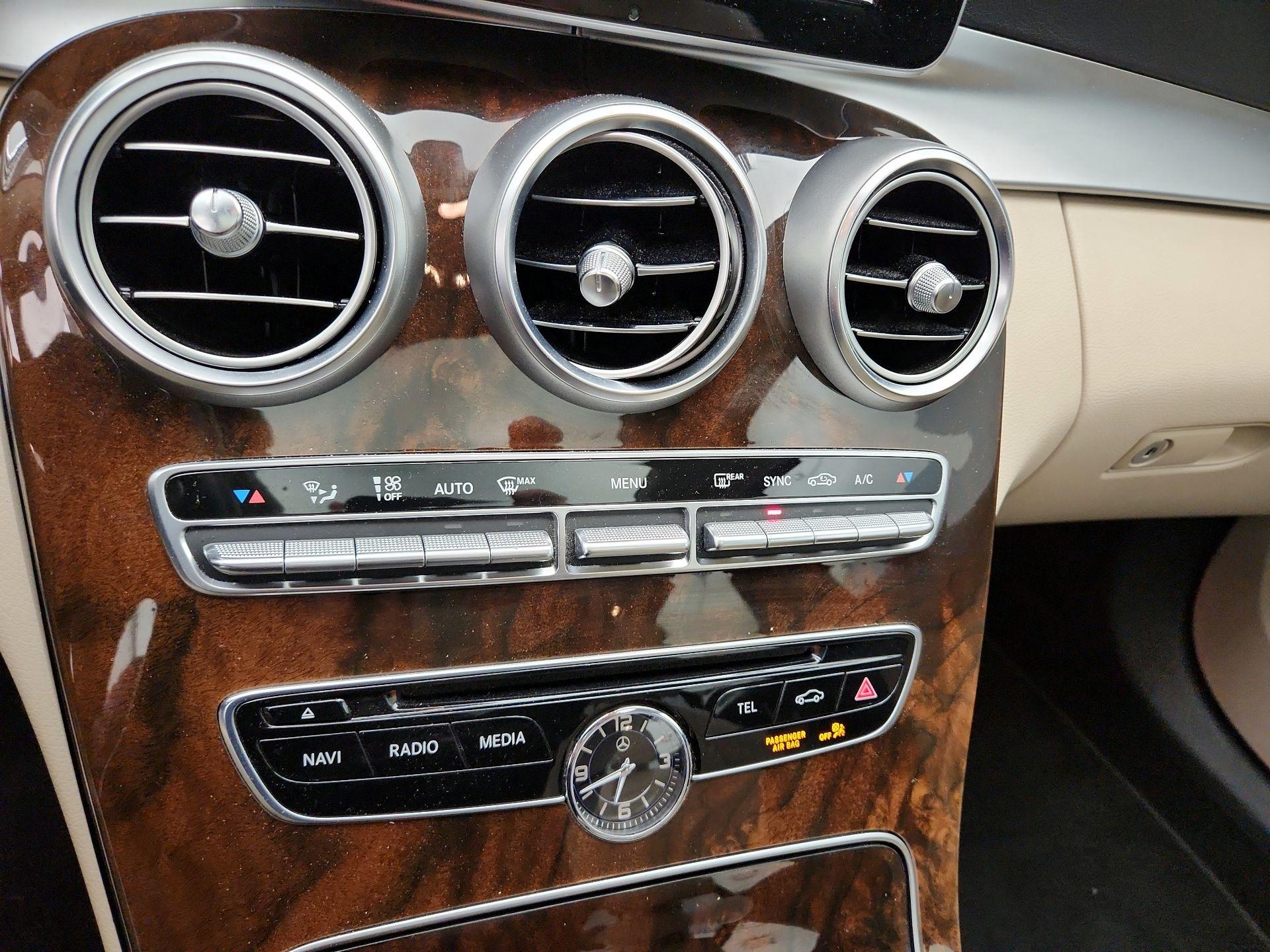 Thumbnail: 2018 Mercedes-Benz C-Class - 17