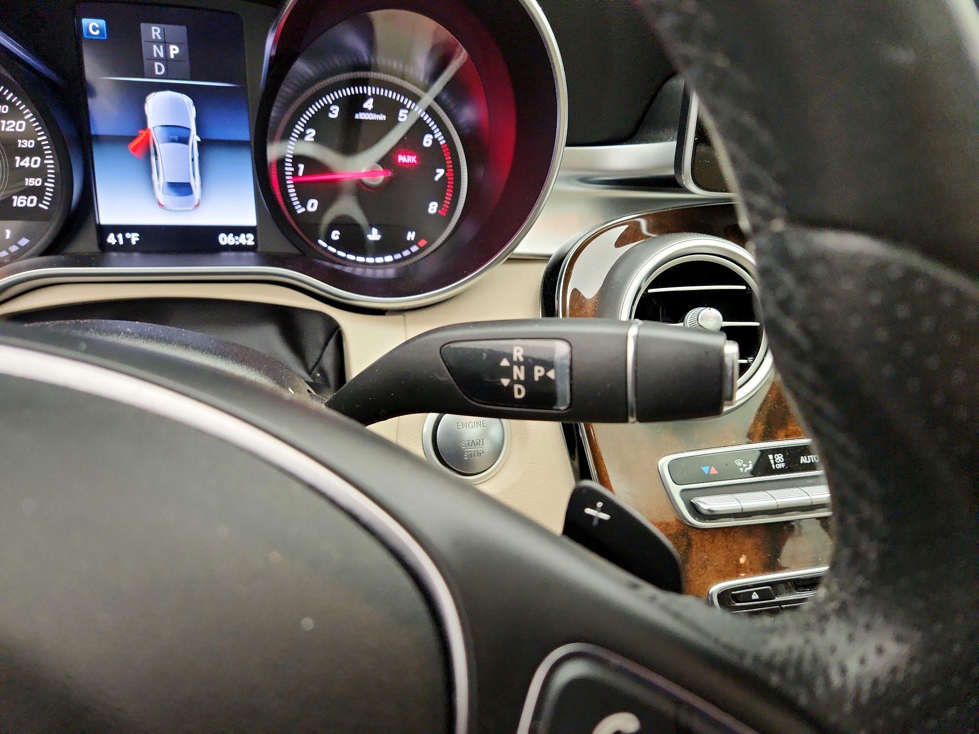 Thumbnail: 2018 Mercedes-Benz C-Class - 18