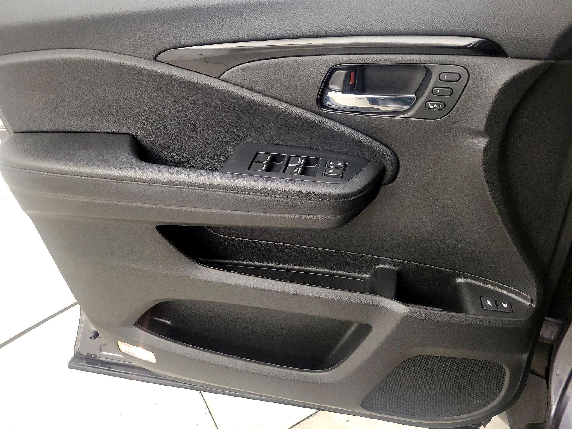 Thumbnail: 2022 Honda Pilot - 12