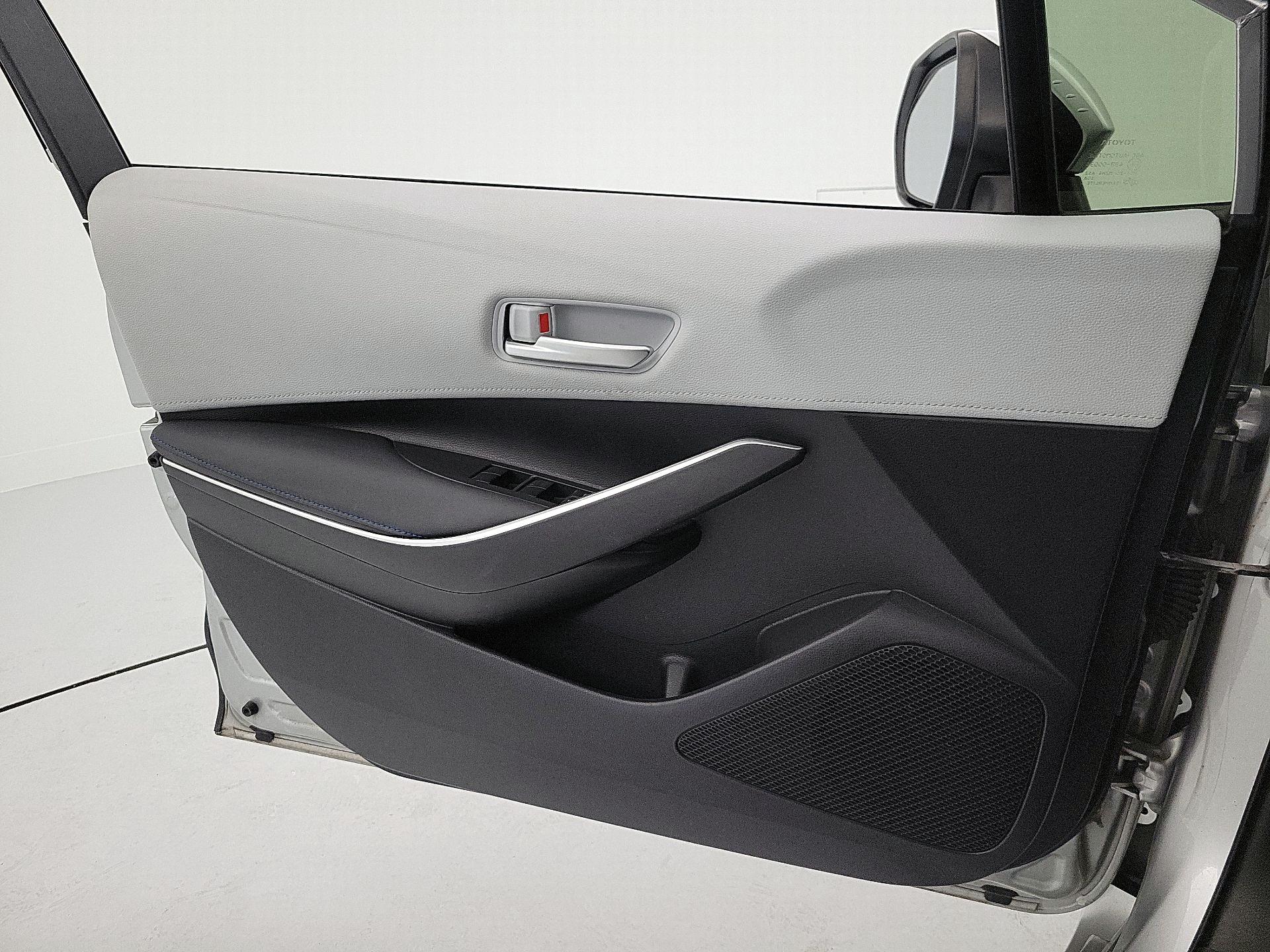 Thumbnail: 2020 Toyota Corolla - 12