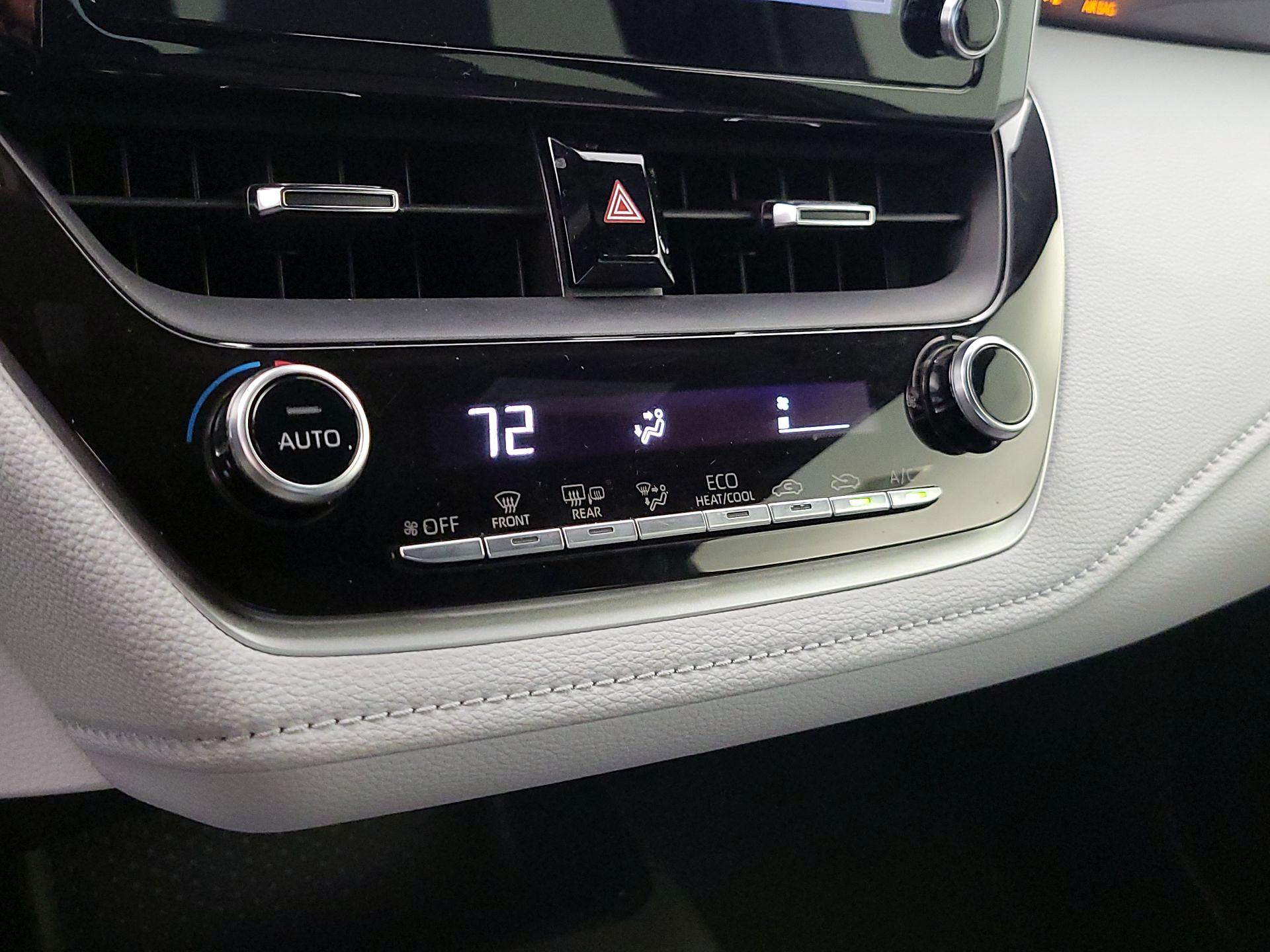 Thumbnail: 2020 Toyota Corolla - 16