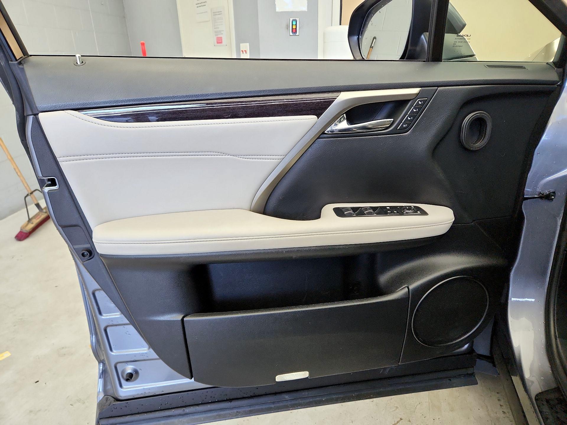 Thumbnail: 2021 Lexus RX - 12