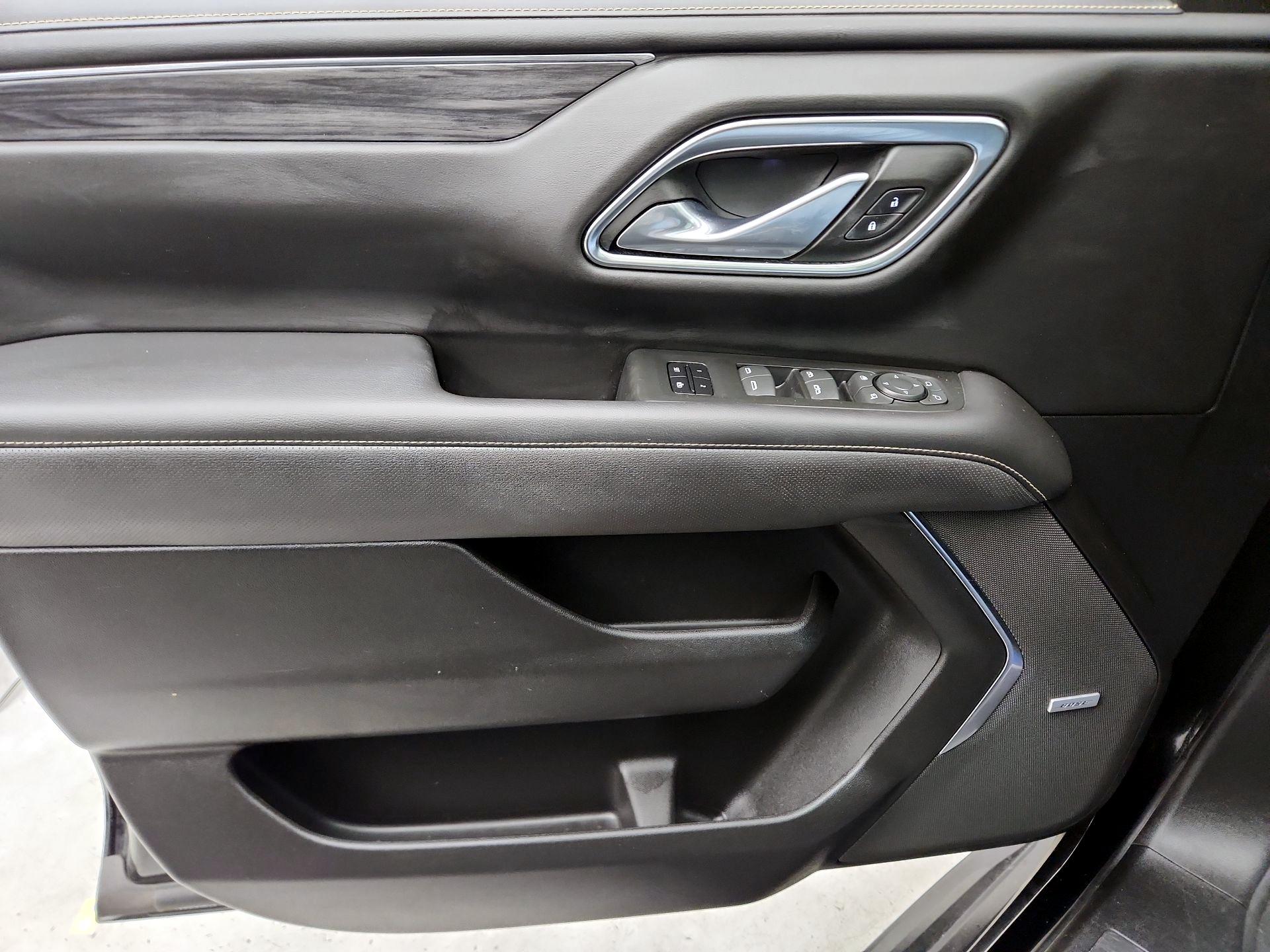 Thumbnail: 2022 GMC Yukon XL - 12