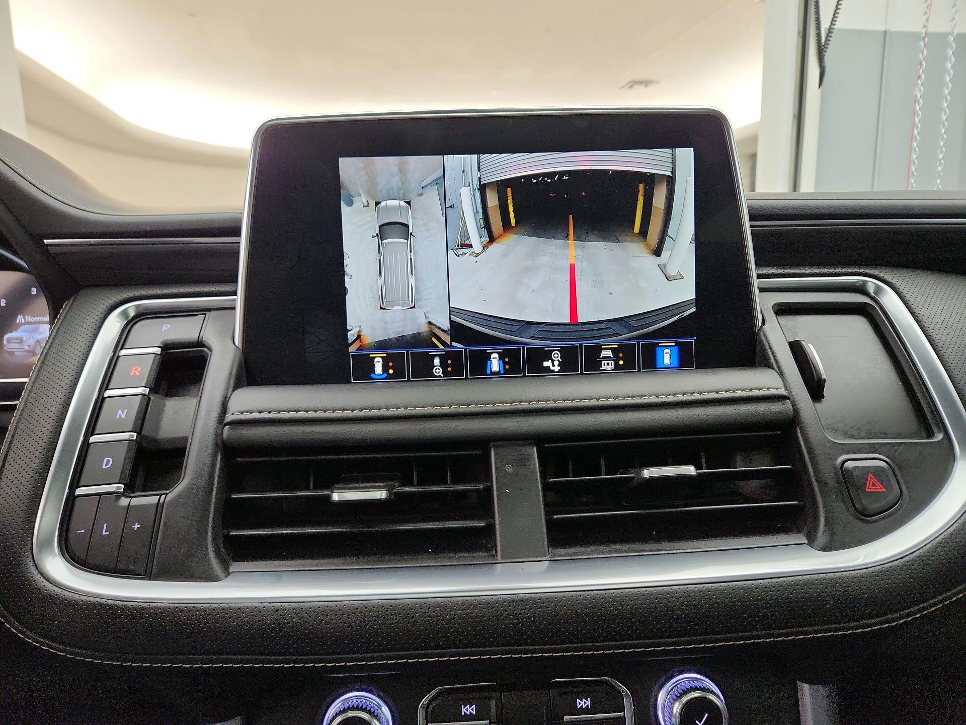 Thumbnail: 2022 GMC Yukon XL - 15