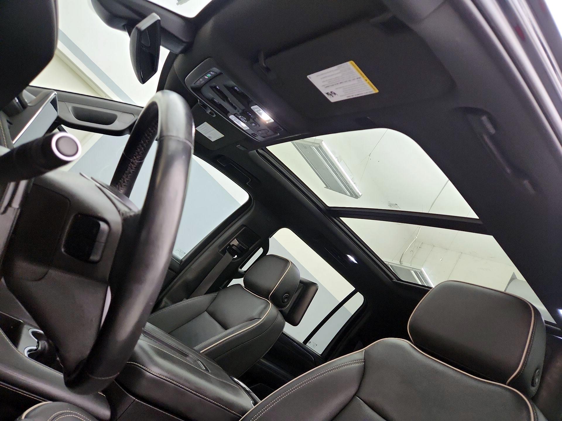 Thumbnail: 2022 GMC Yukon XL - 20