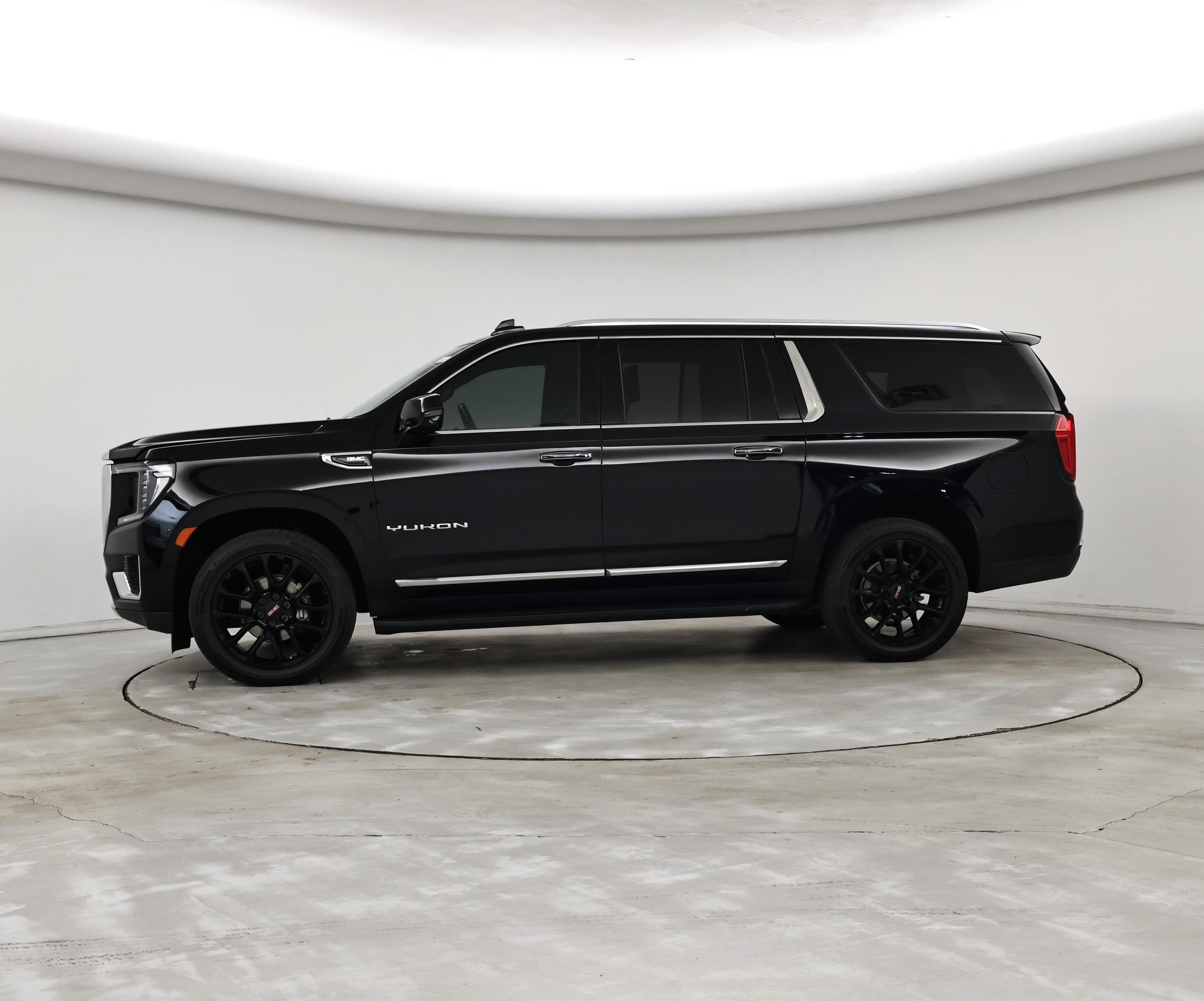 Thumbnail: 2022 GMC Yukon XL - 3