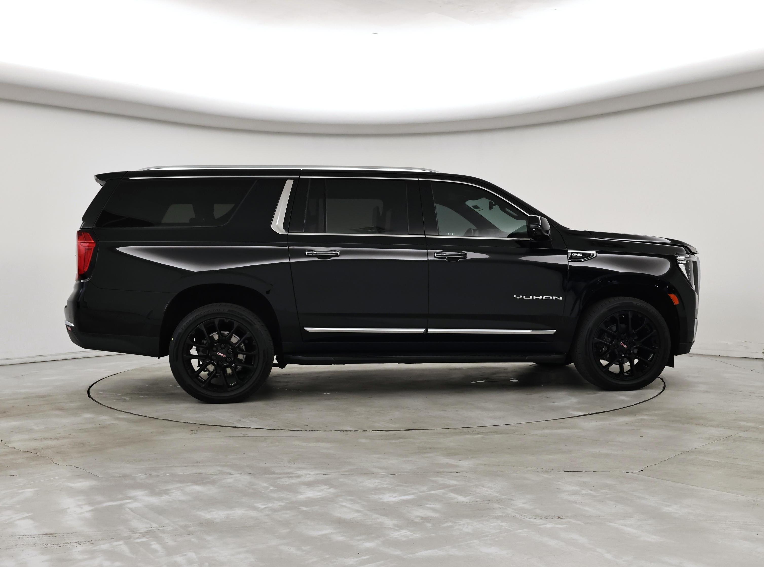 Thumbnail: 2022 GMC Yukon XL - 7