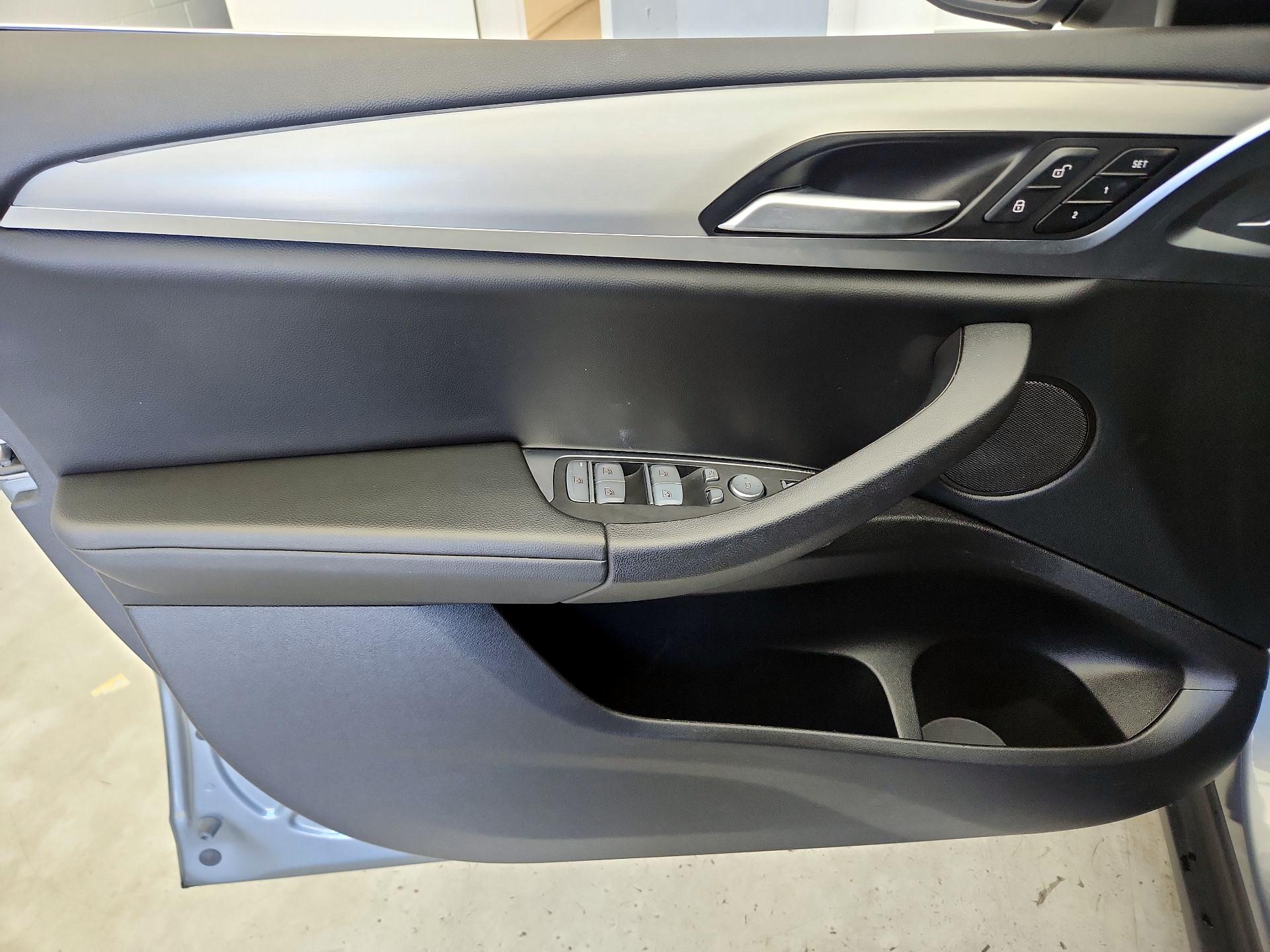 Thumbnail: 2023 BMW X3 - 12