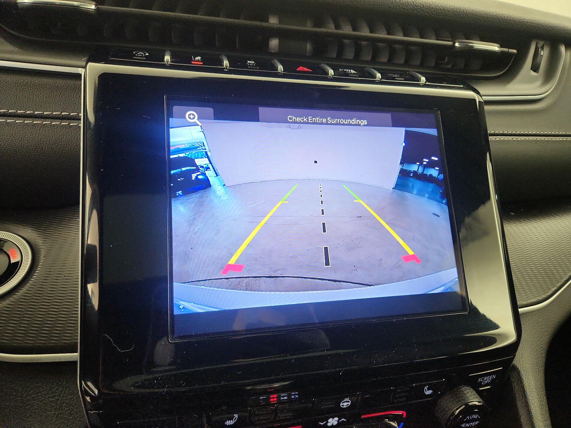 Thumbnail: 2024 Jeep Grand Cherokee - 14