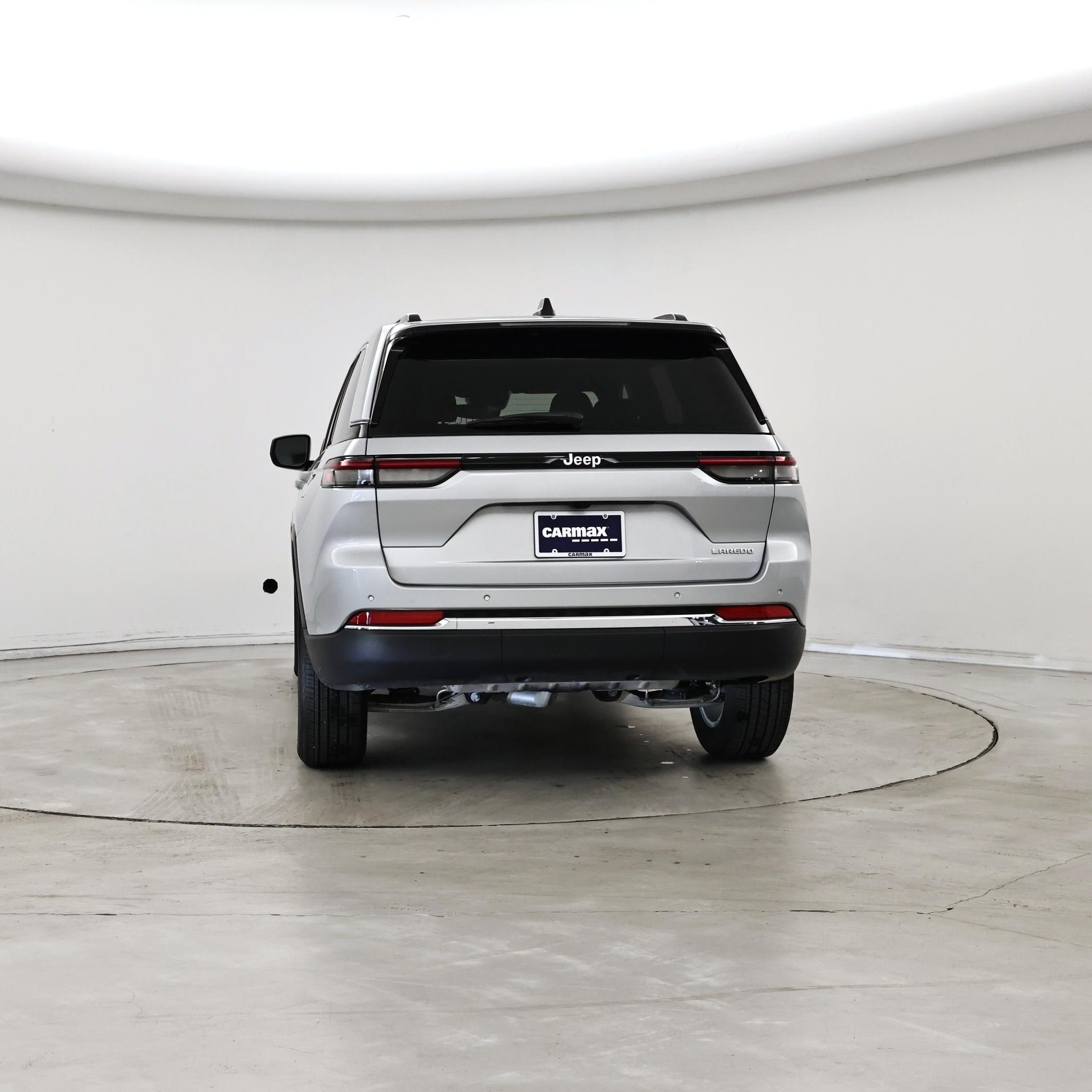 Thumbnail: 2024 Jeep Grand Cherokee - 6