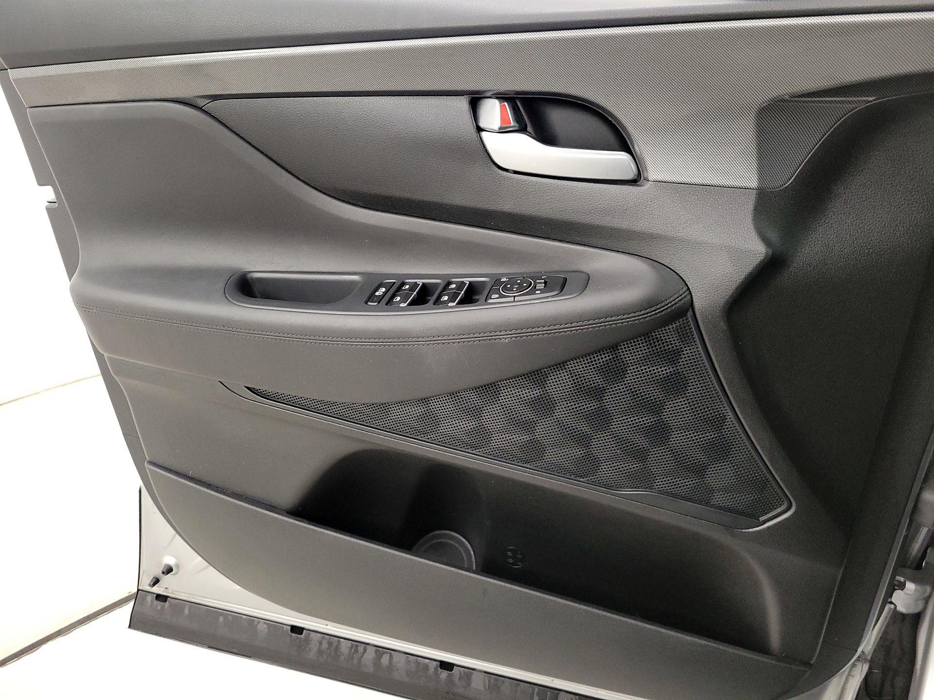 Thumbnail: 2022 Hyundai Santa Fe - 12