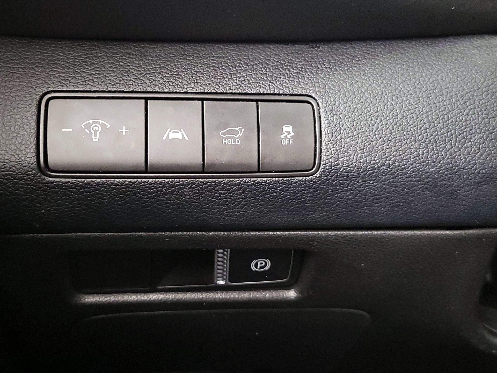 Thumbnail: 2022 Hyundai Santa Fe - 13