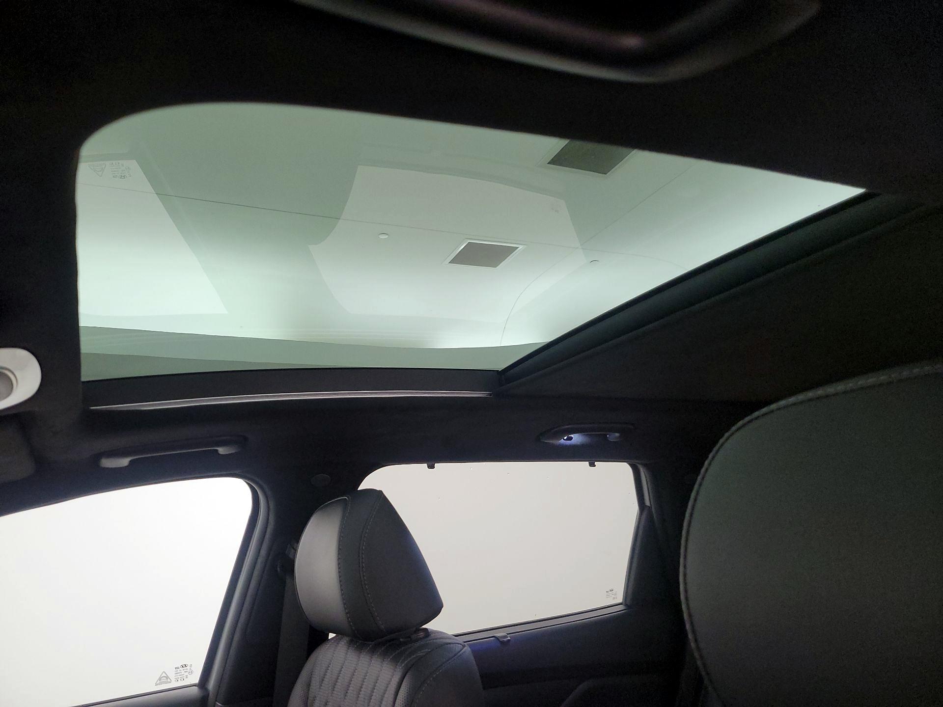 Thumbnail: 2023 Hyundai Santa Fe - 20