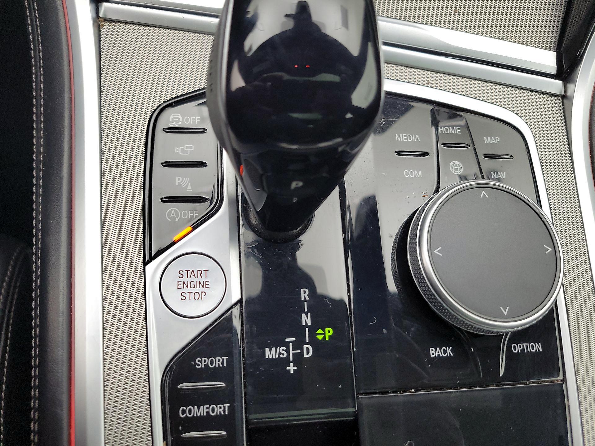 Thumbnail: 2023 BMW 8 Series - 18