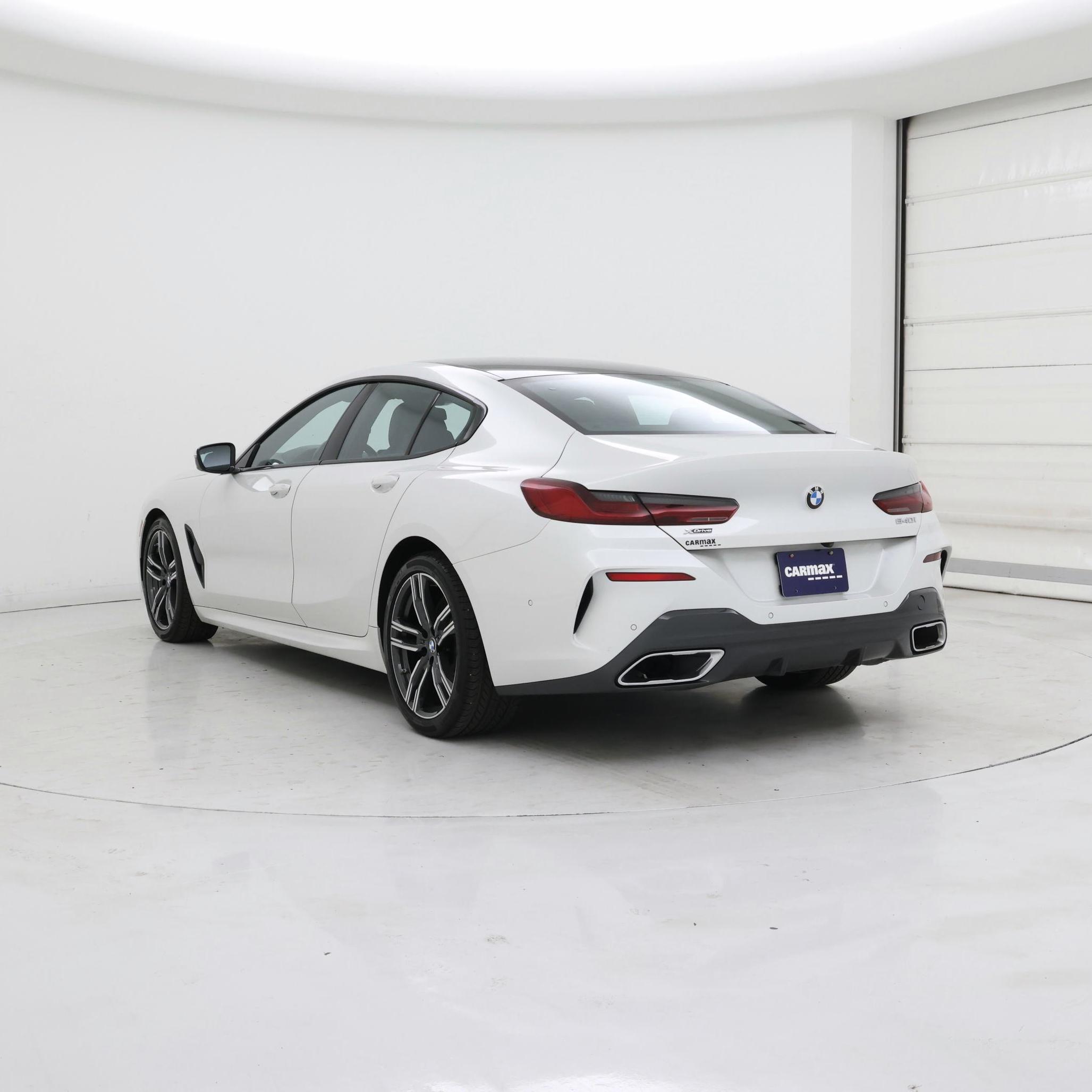 Thumbnail: 2023 BMW 8 Series - 2