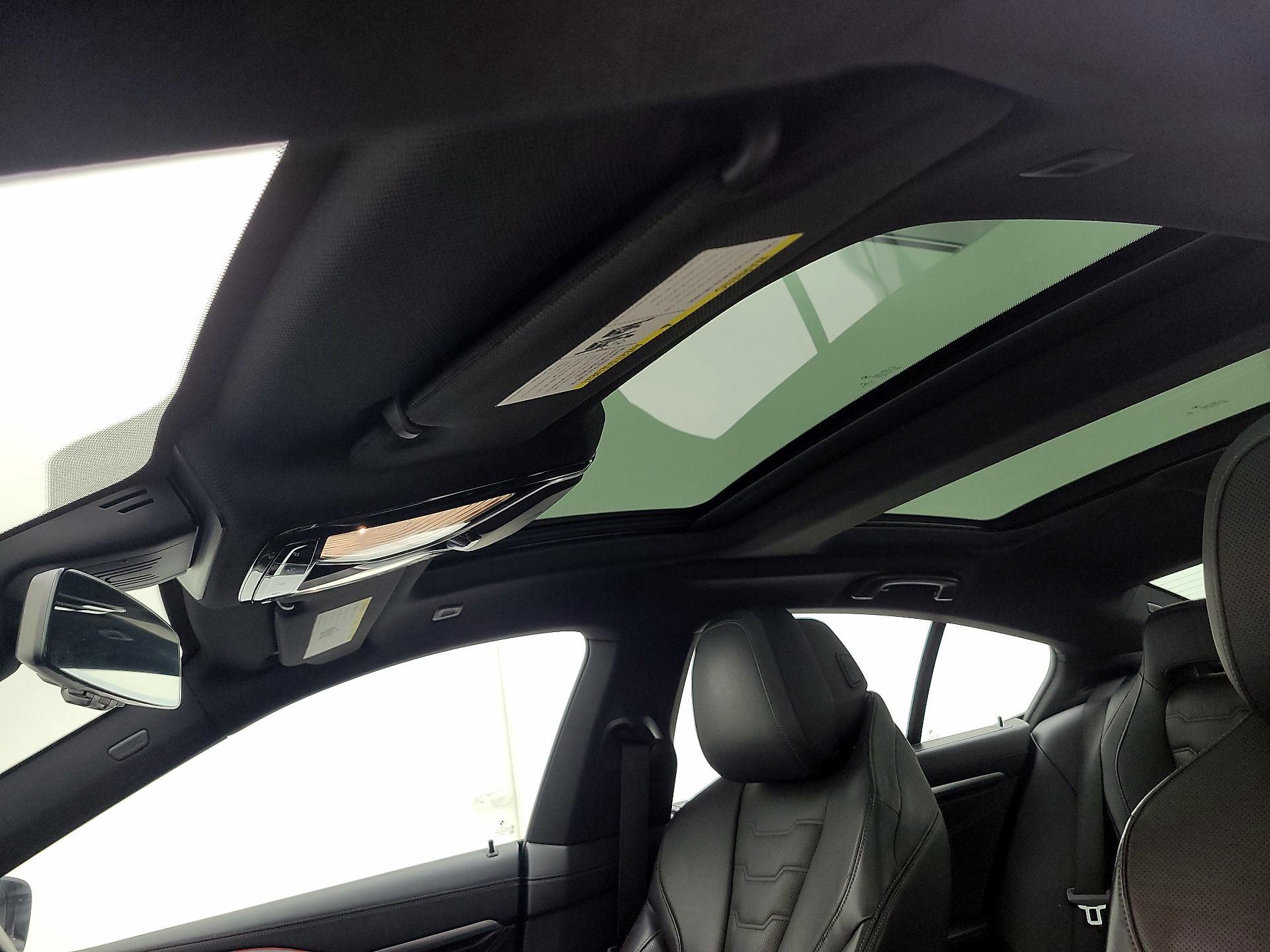 Thumbnail: 2023 BMW 8 Series - 20