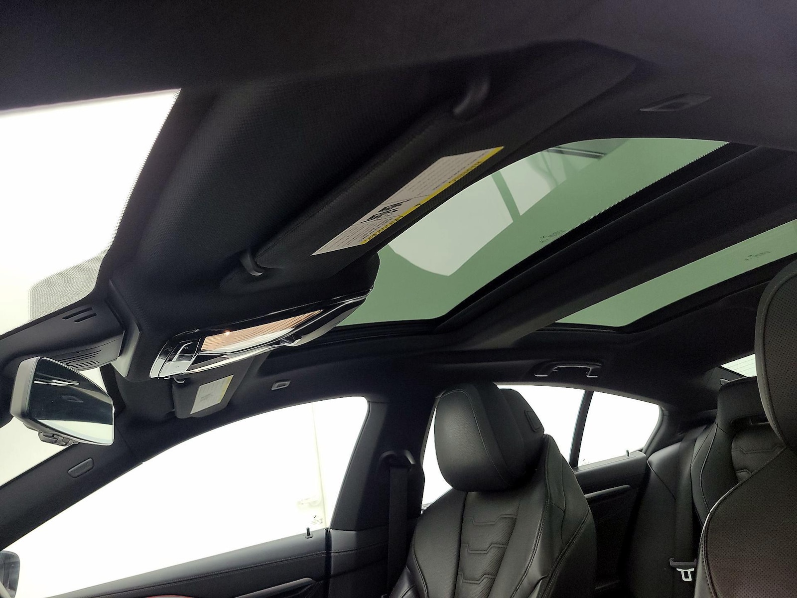 2023 BMW 8 Series 840i - Photo 21