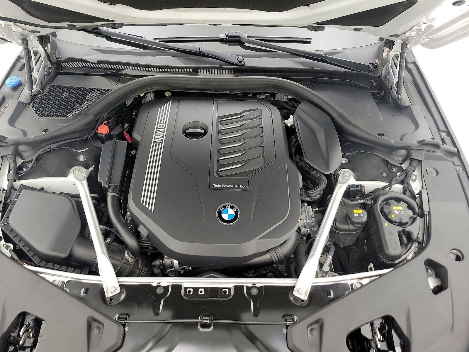 2023 BMW 8 Series 840i - Photo 24