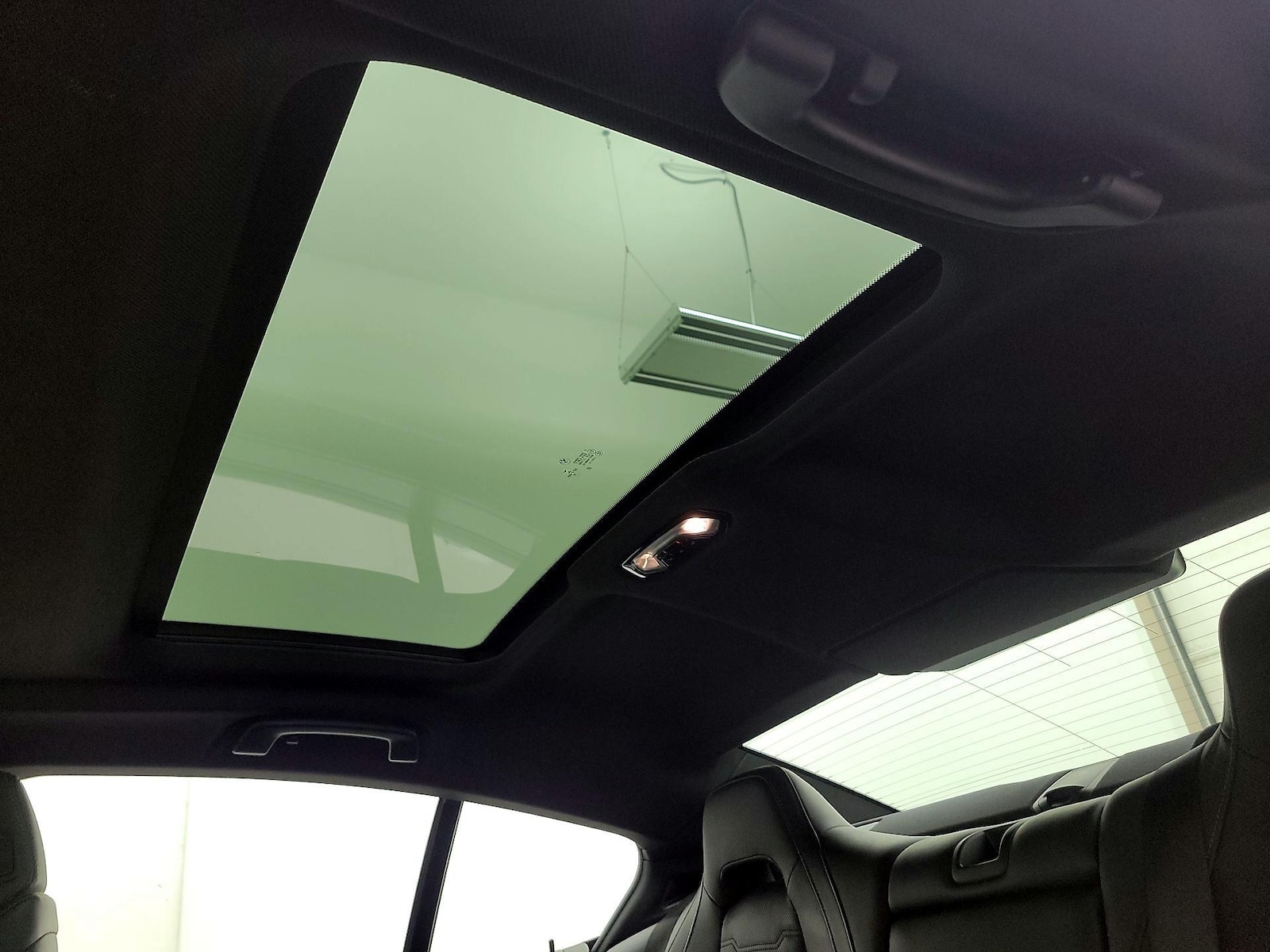 2023 BMW 8 Series 840i - Photo 25
