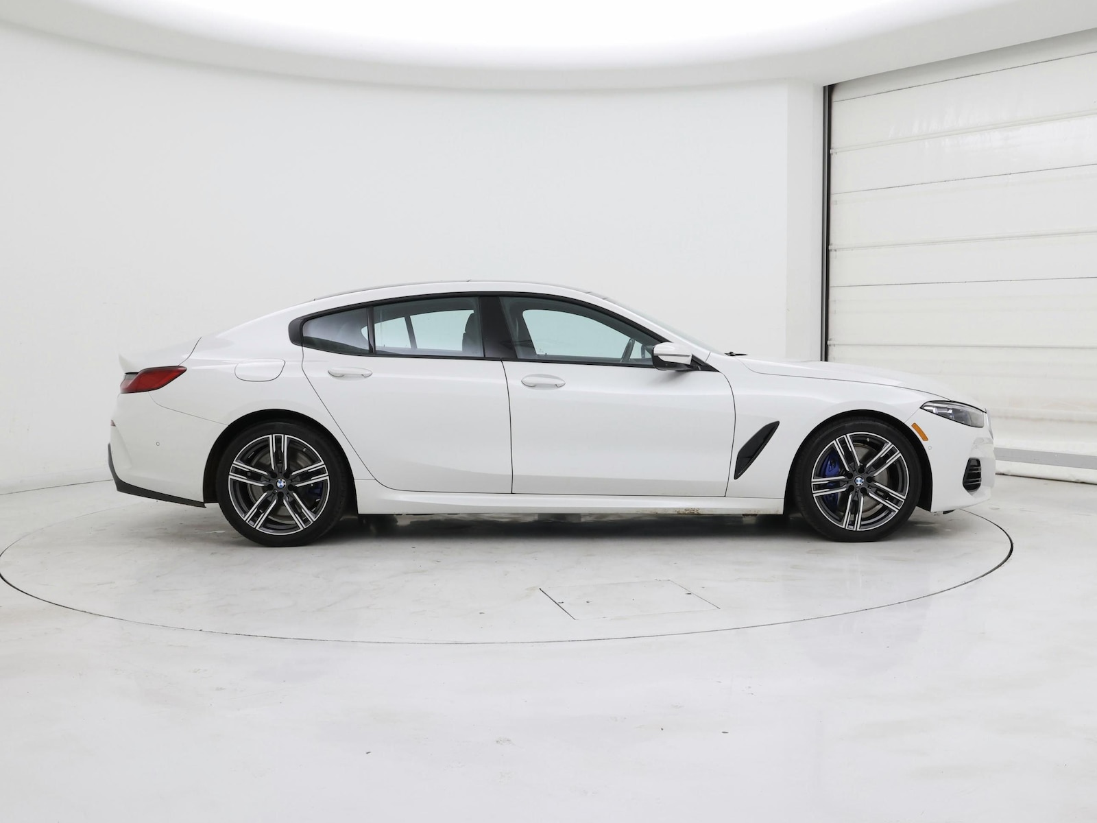 2023 BMW 8 Series 840i - Photo 8