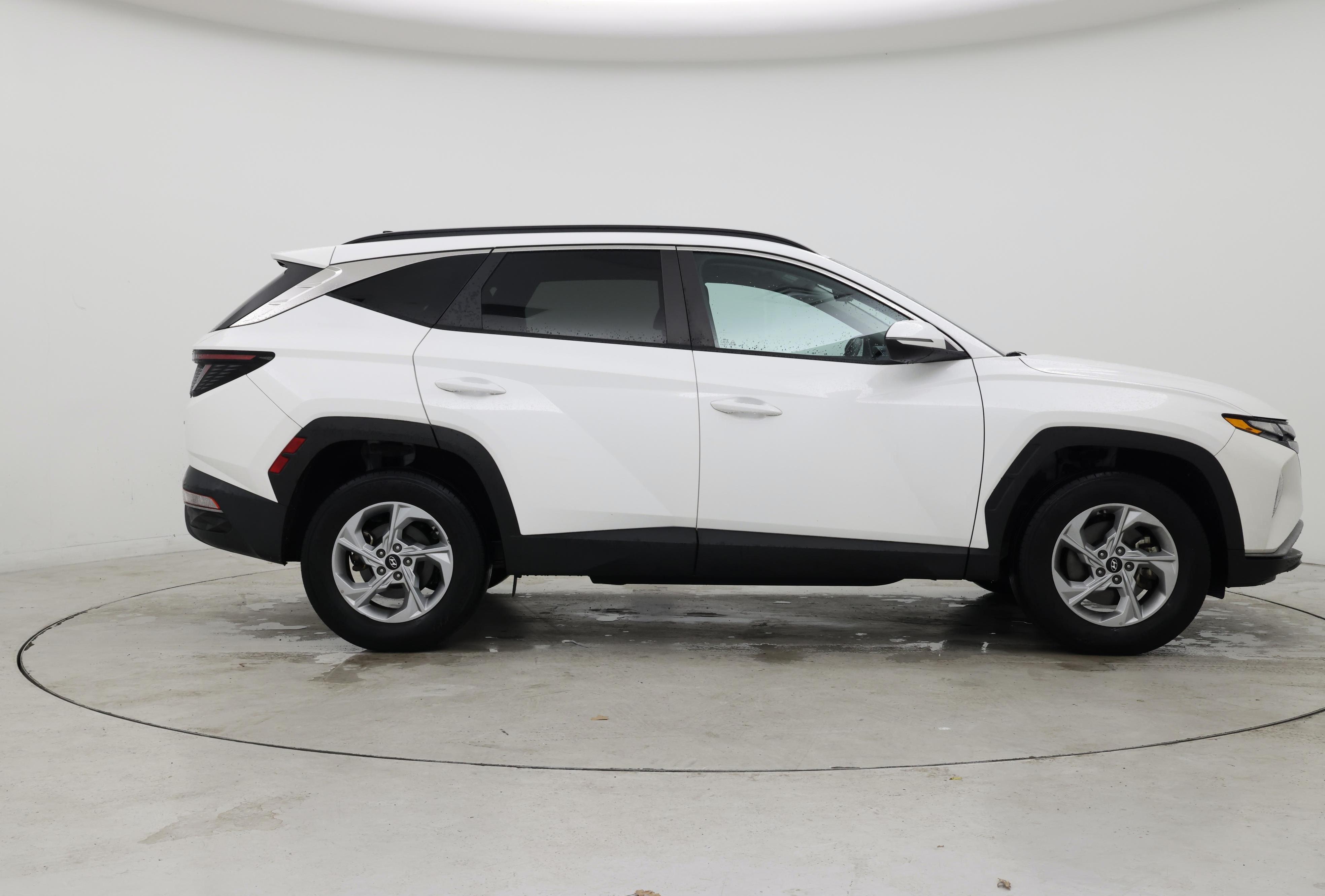 Thumbnail: 2023 Hyundai Tucson - 7