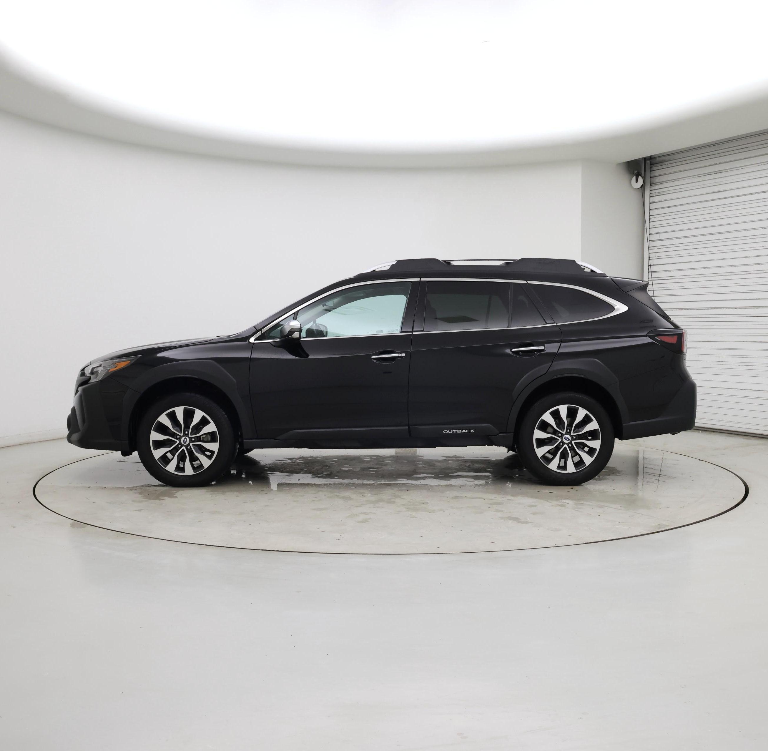 Thumbnail: 2023 Subaru Outback - 3