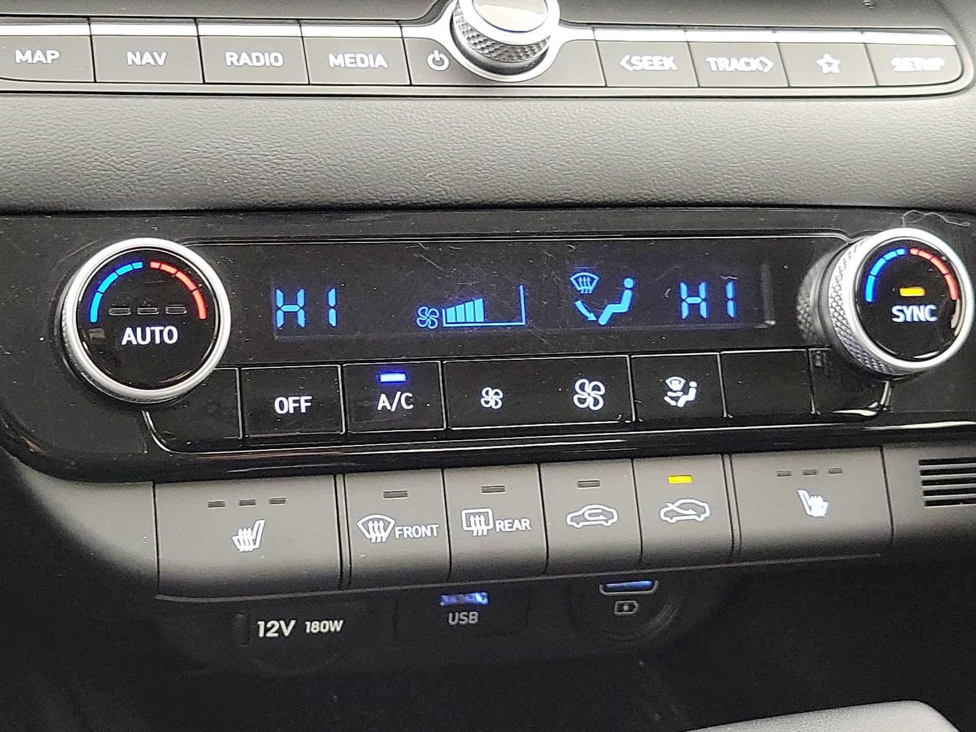 Thumbnail: 2023 Hyundai Elantra - 17