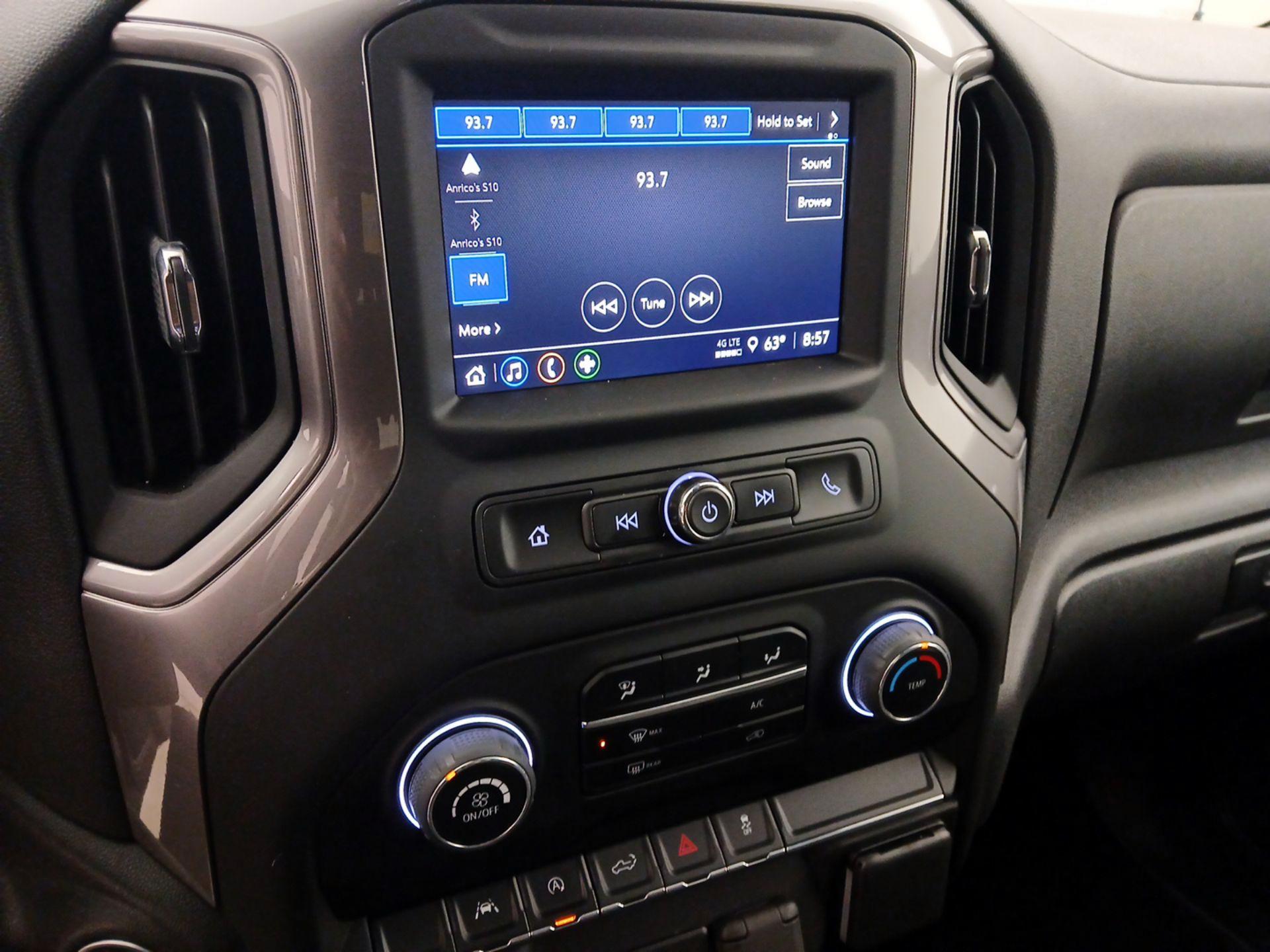 Thumbnail: 2022 Chevrolet Silverado 1500 - 15