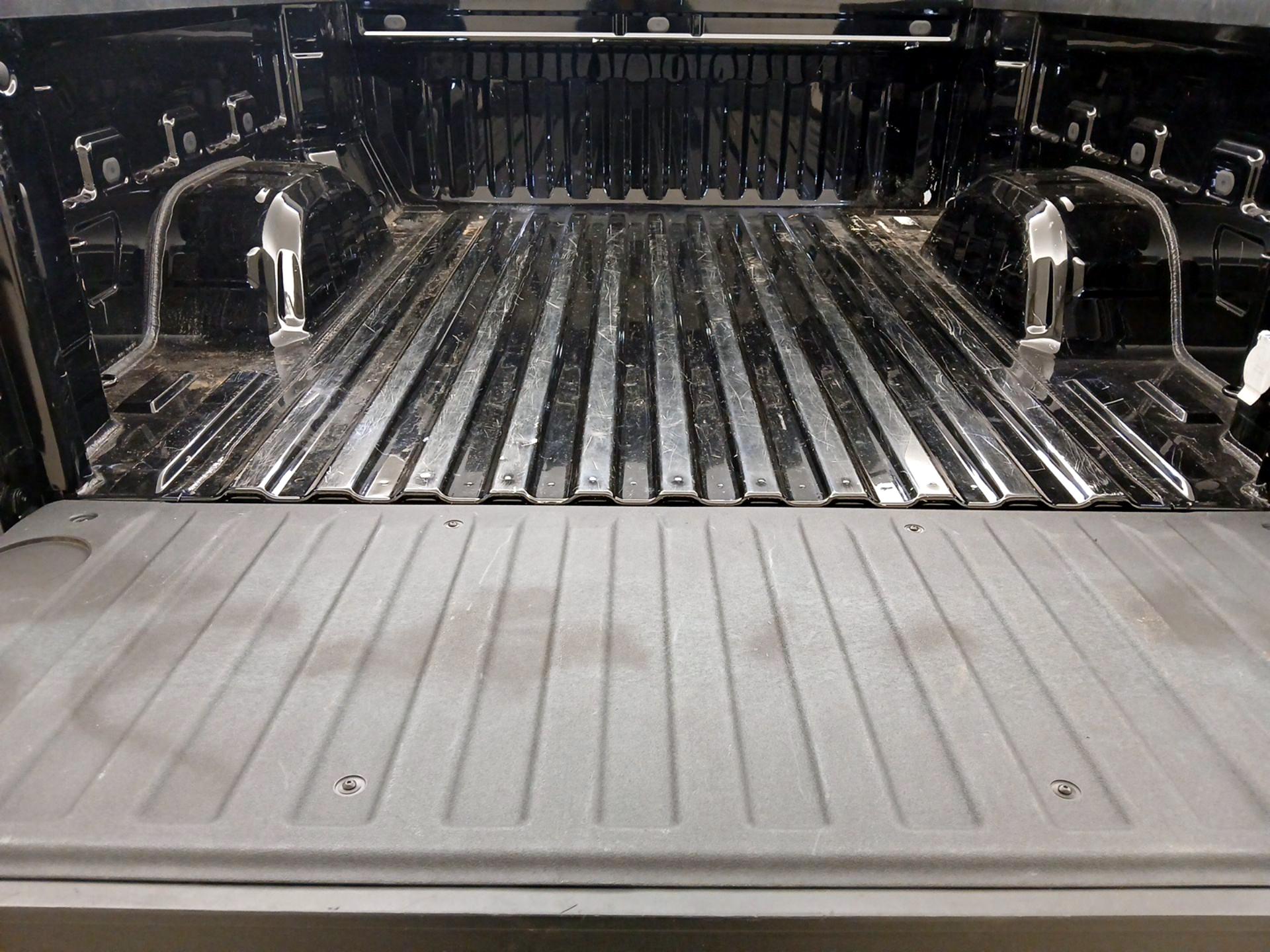 Thumbnail: 2022 Chevrolet Silverado 1500 - 20