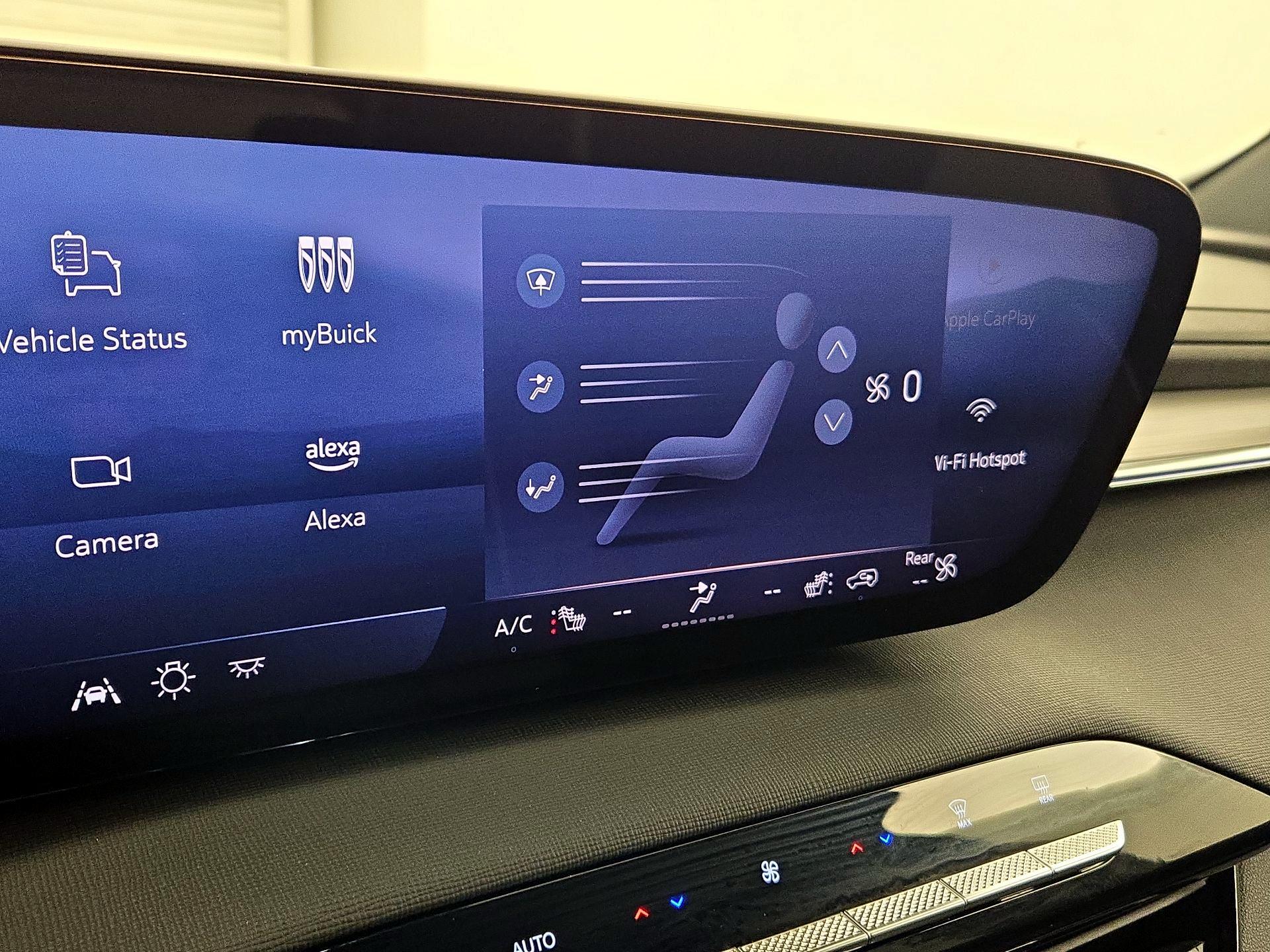 Thumbnail: 2025 Buick Enclave - 17