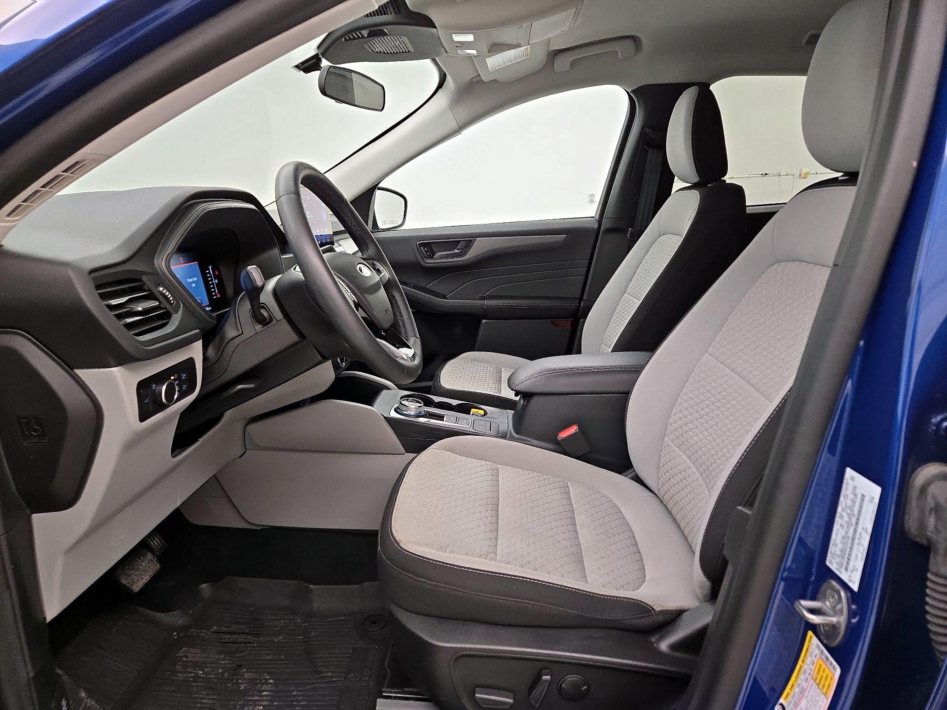 Thumbnail: 2023 Ford Escape - 11