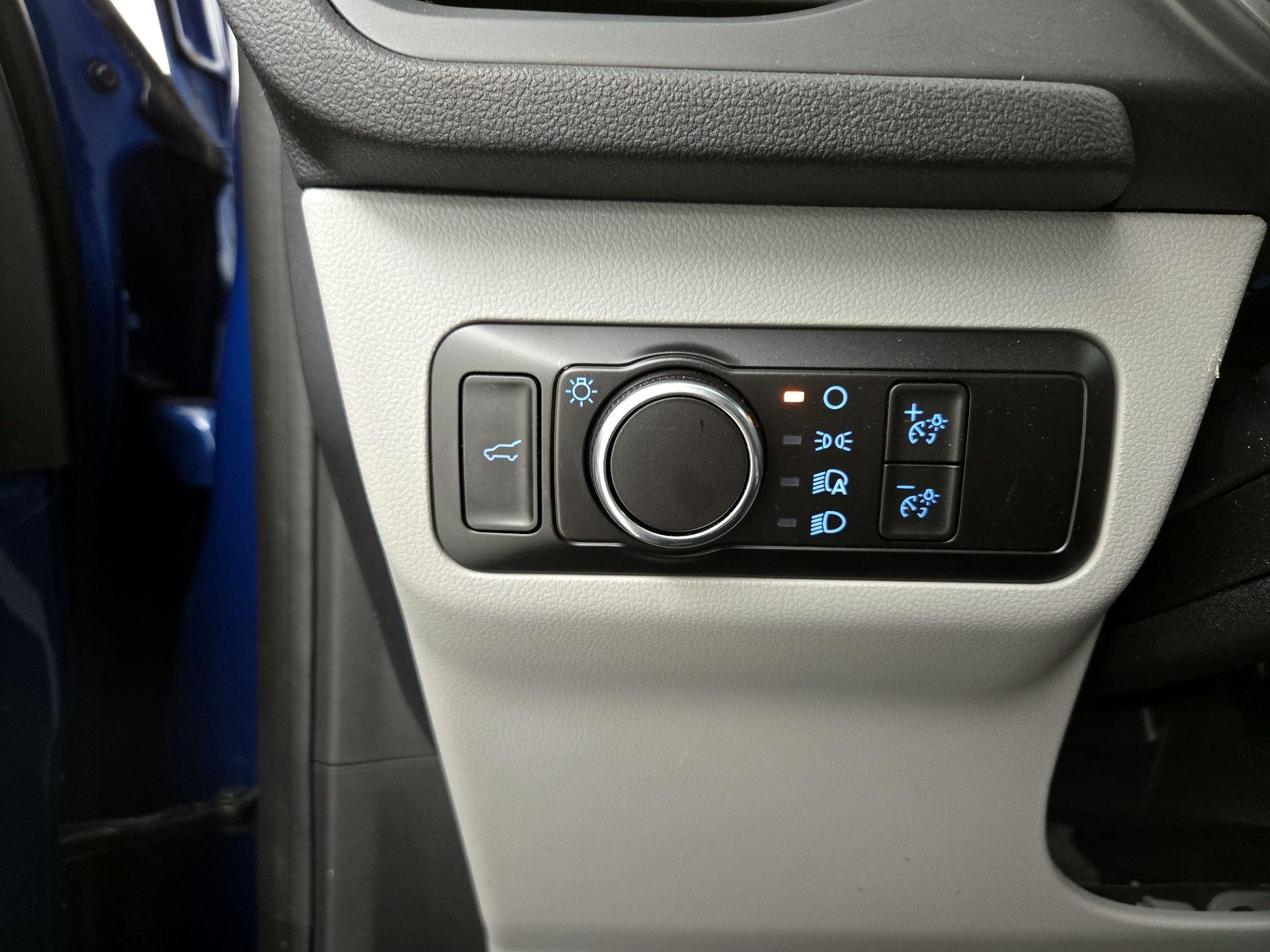 Thumbnail: 2023 Ford Escape - 13