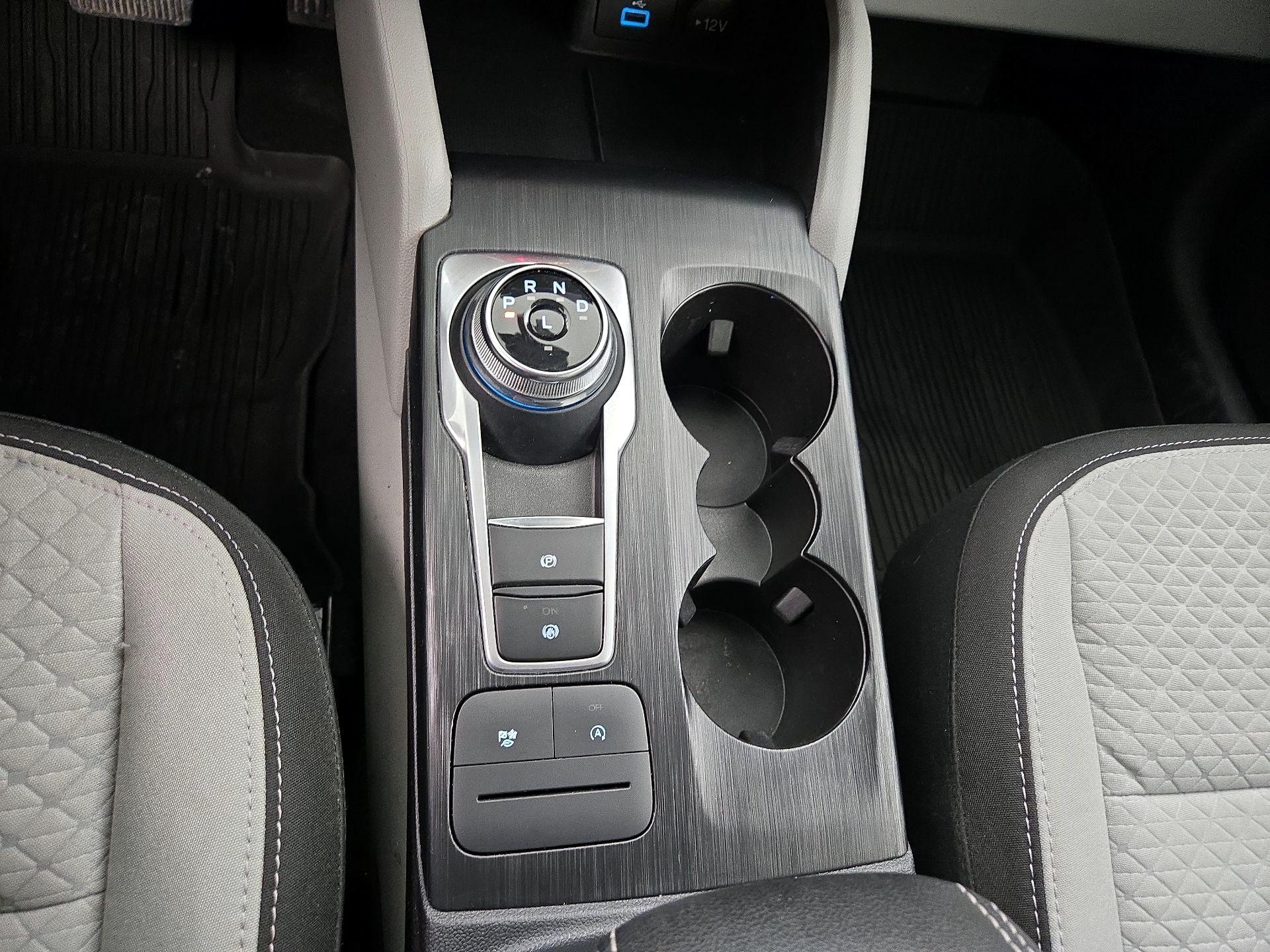 Thumbnail: 2023 Ford Escape - 17