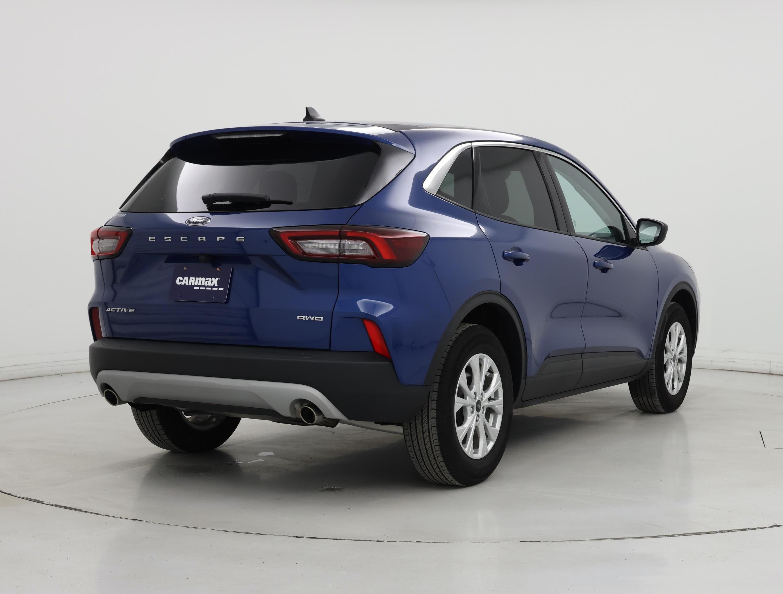 Thumbnail: 2023 Ford Escape - 8