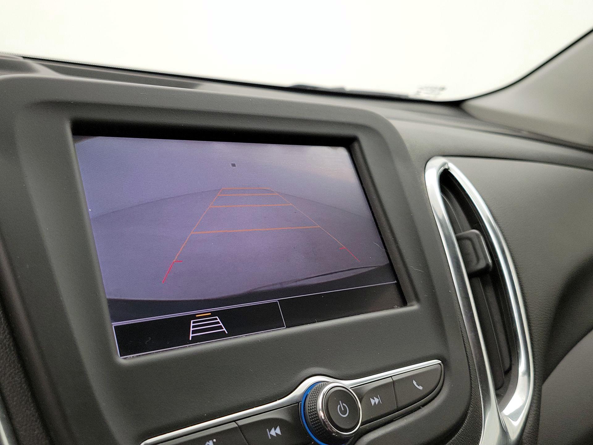 Thumbnail: 2022 Chevrolet Equinox - 14