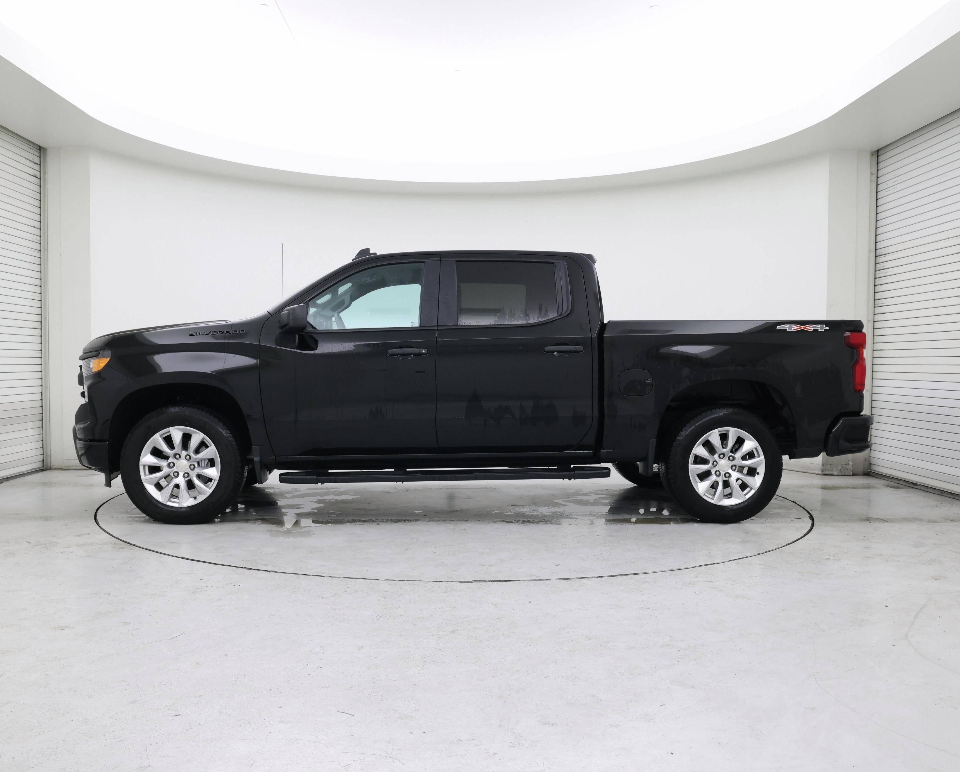 Thumbnail: 2023 Chevrolet Silverado 1500 - 3