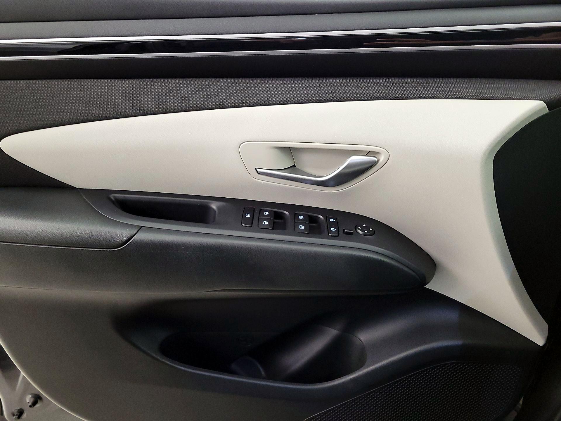 Thumbnail: 2023 Hyundai Tucson - 12