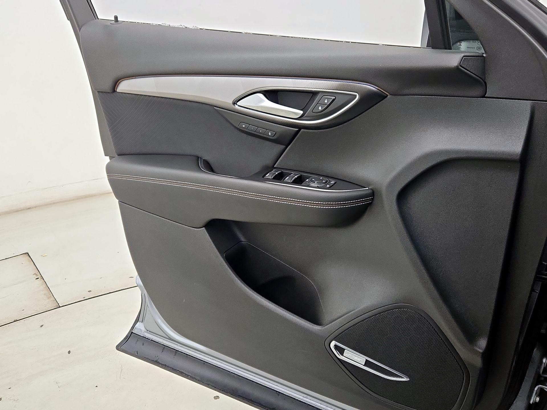 Thumbnail: 2025 Buick Envision - 12