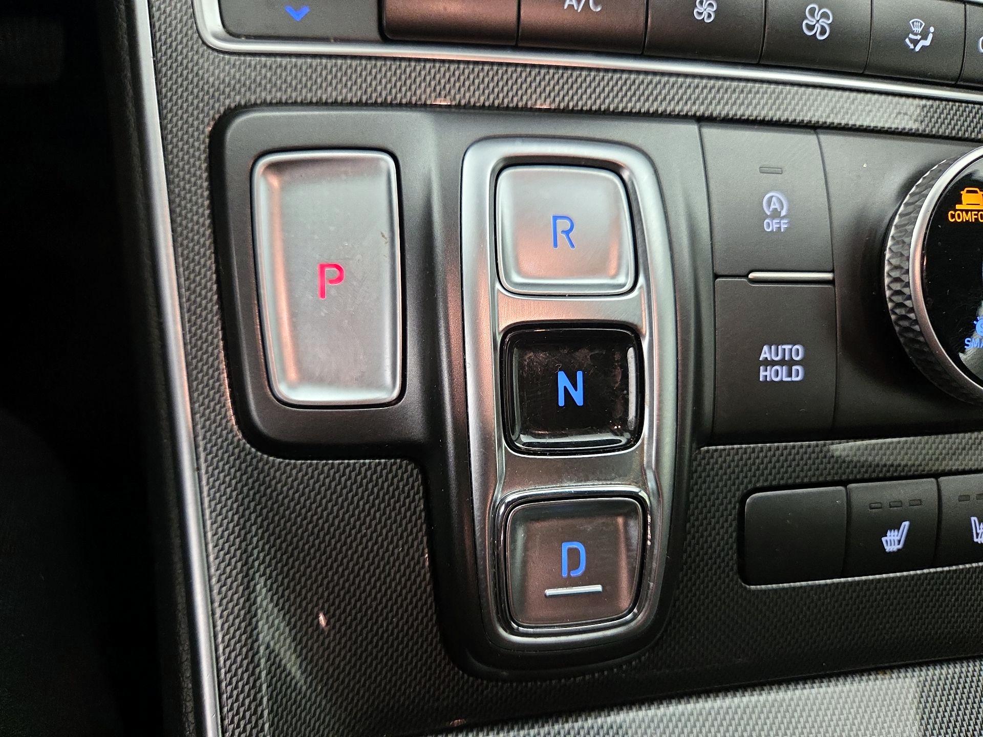 Thumbnail: 2023 Hyundai Santa Fe - 18