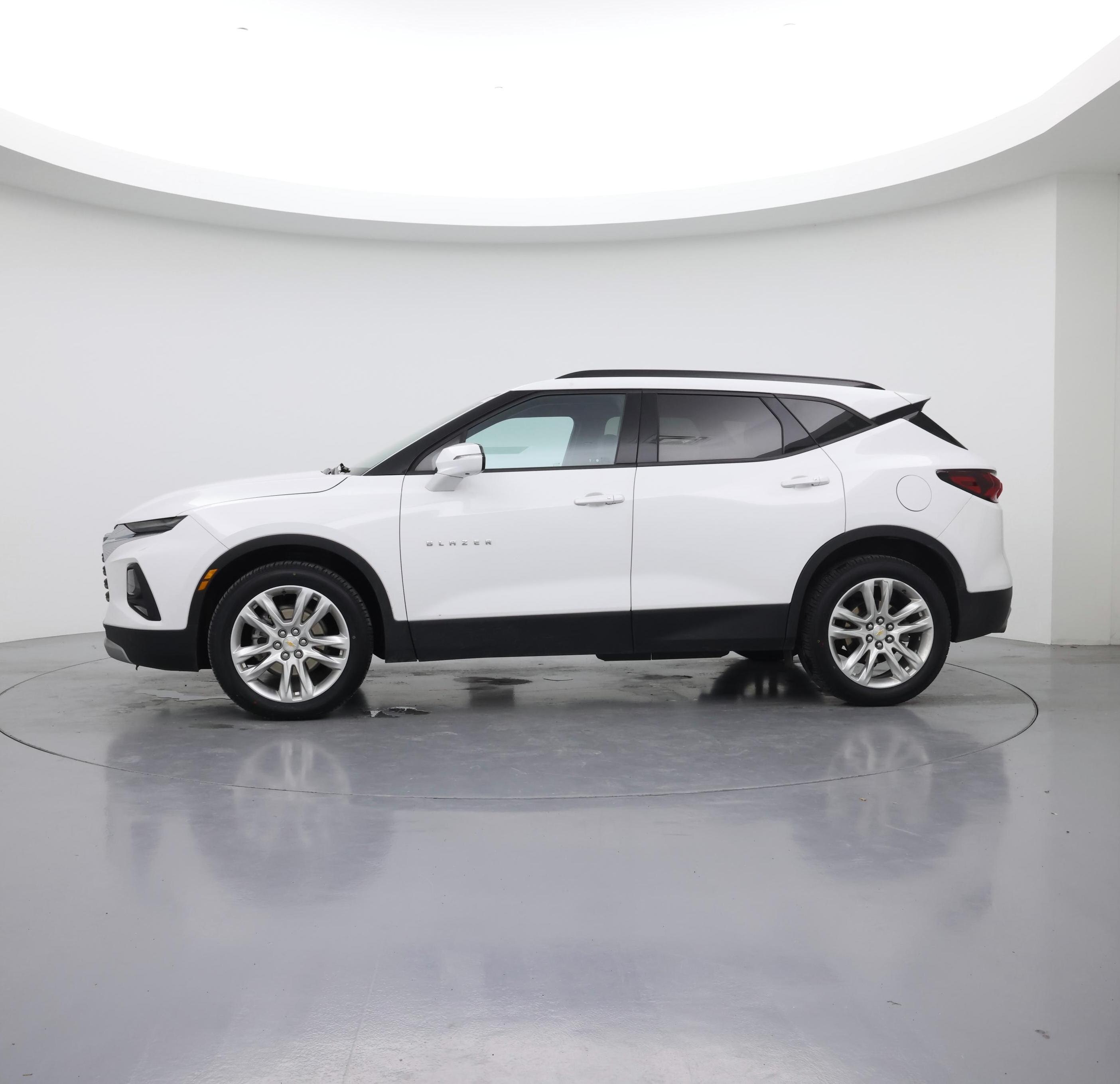 Thumbnail: 2022 Chevrolet Blazer - 3