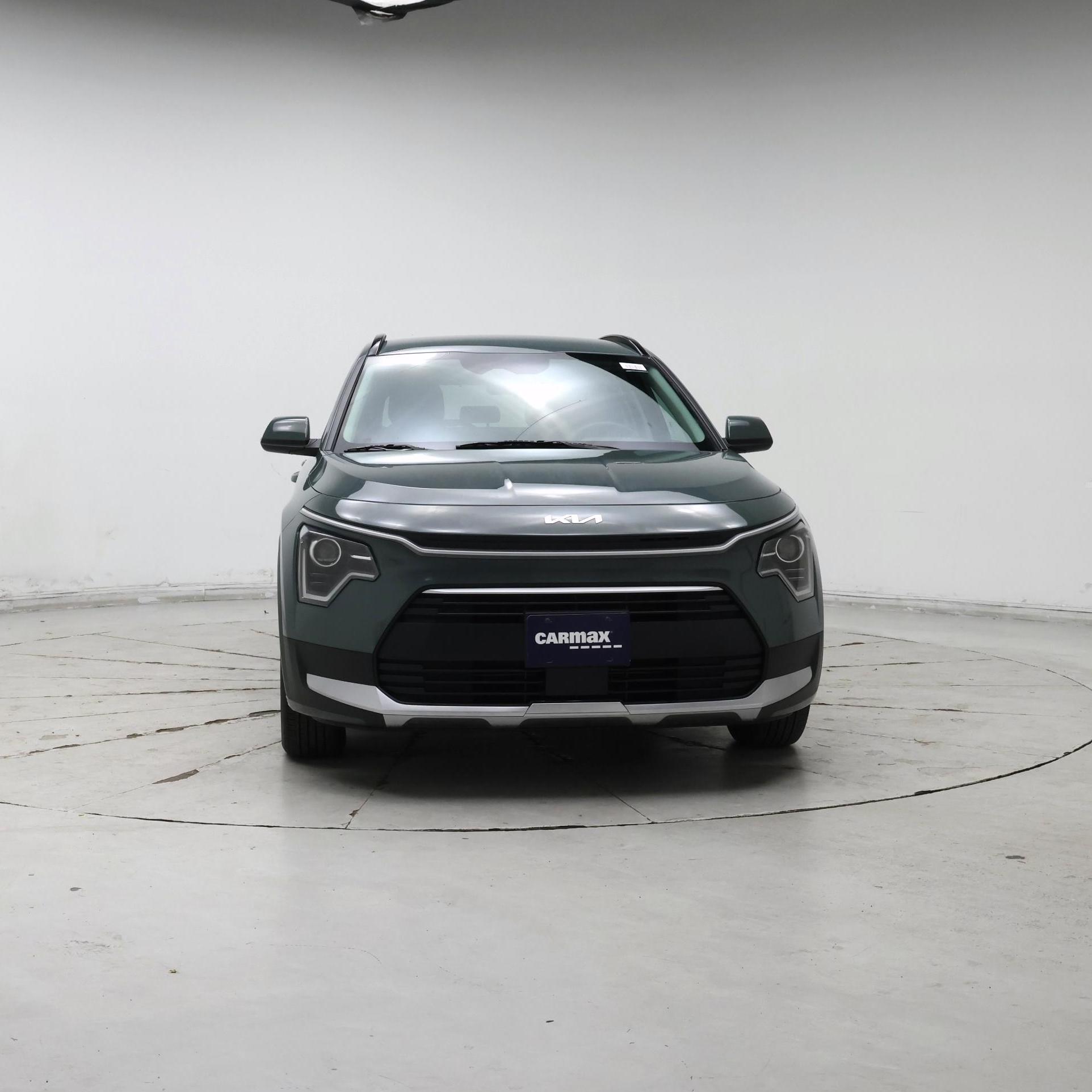 Thumbnail: 2023 Kia Niro - 5