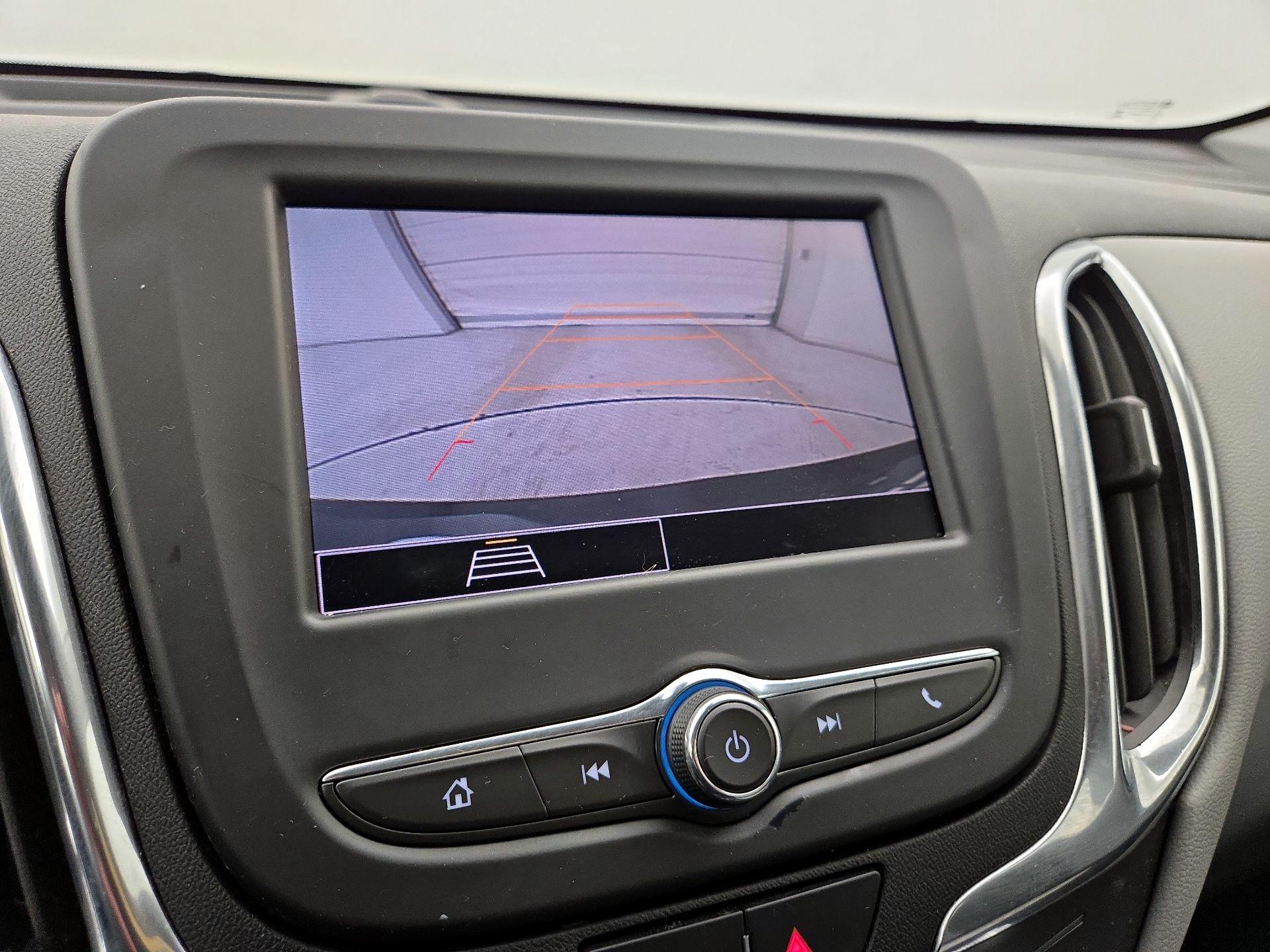 Thumbnail: 2022 Chevrolet Equinox - 14