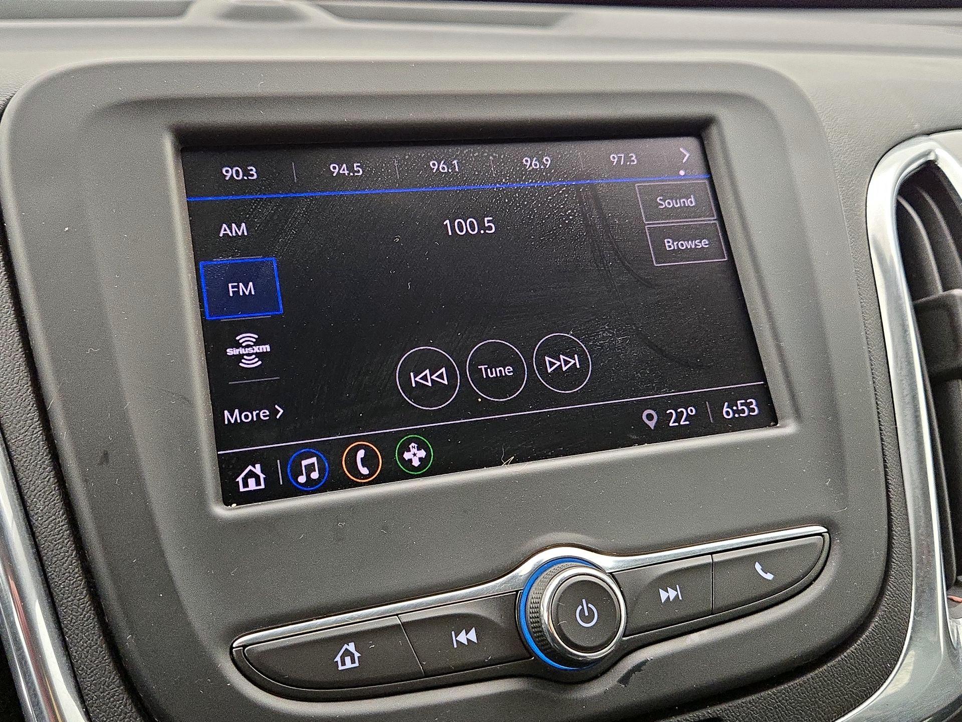 Thumbnail: 2022 Chevrolet Equinox - 15