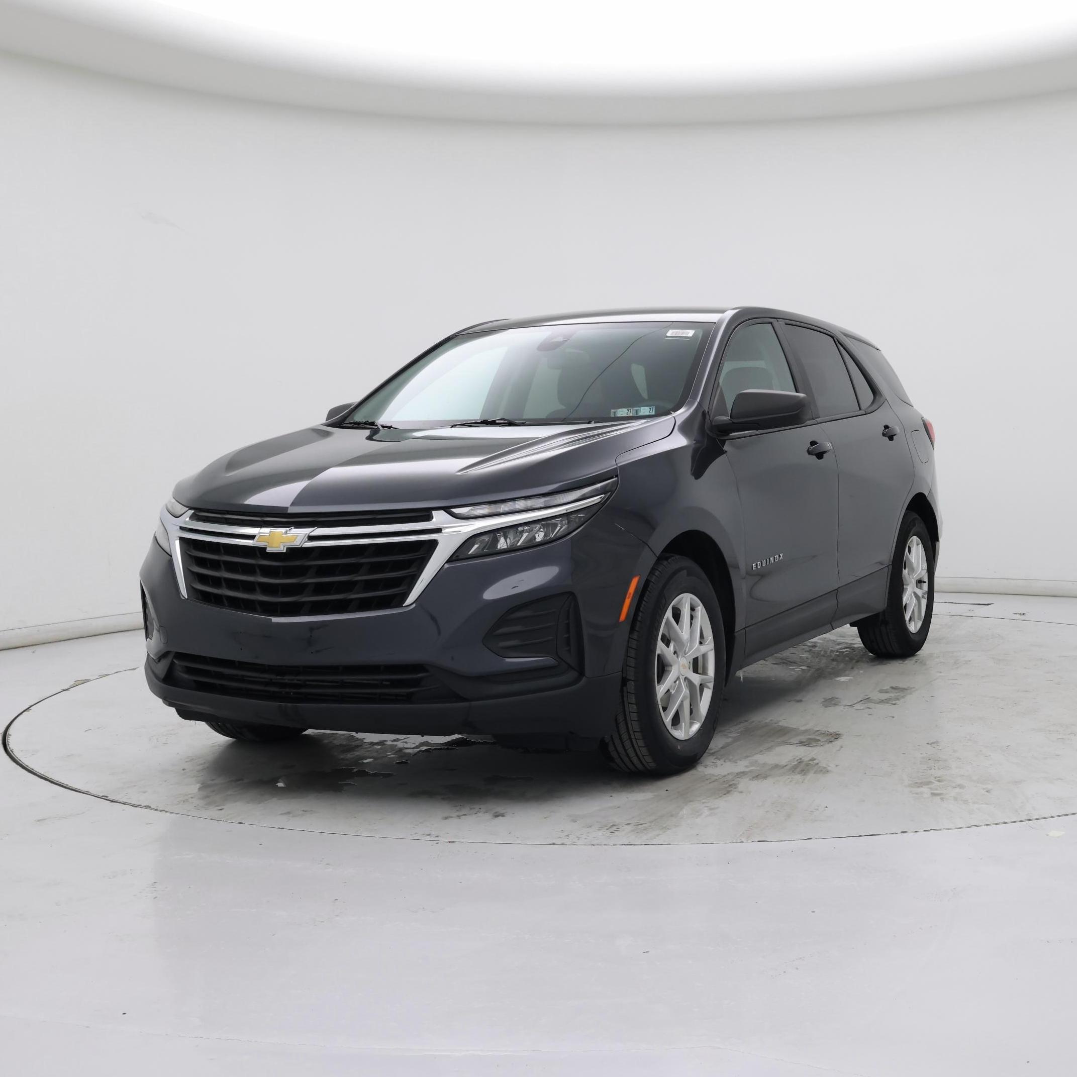 Thumbnail: 2022 Chevrolet Equinox - 4