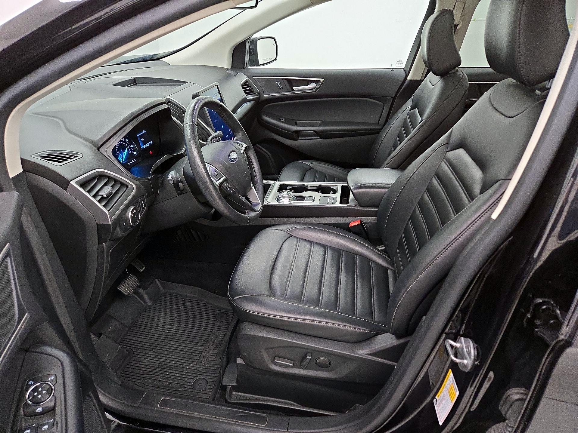 Thumbnail: 2022 Ford Edge - 11