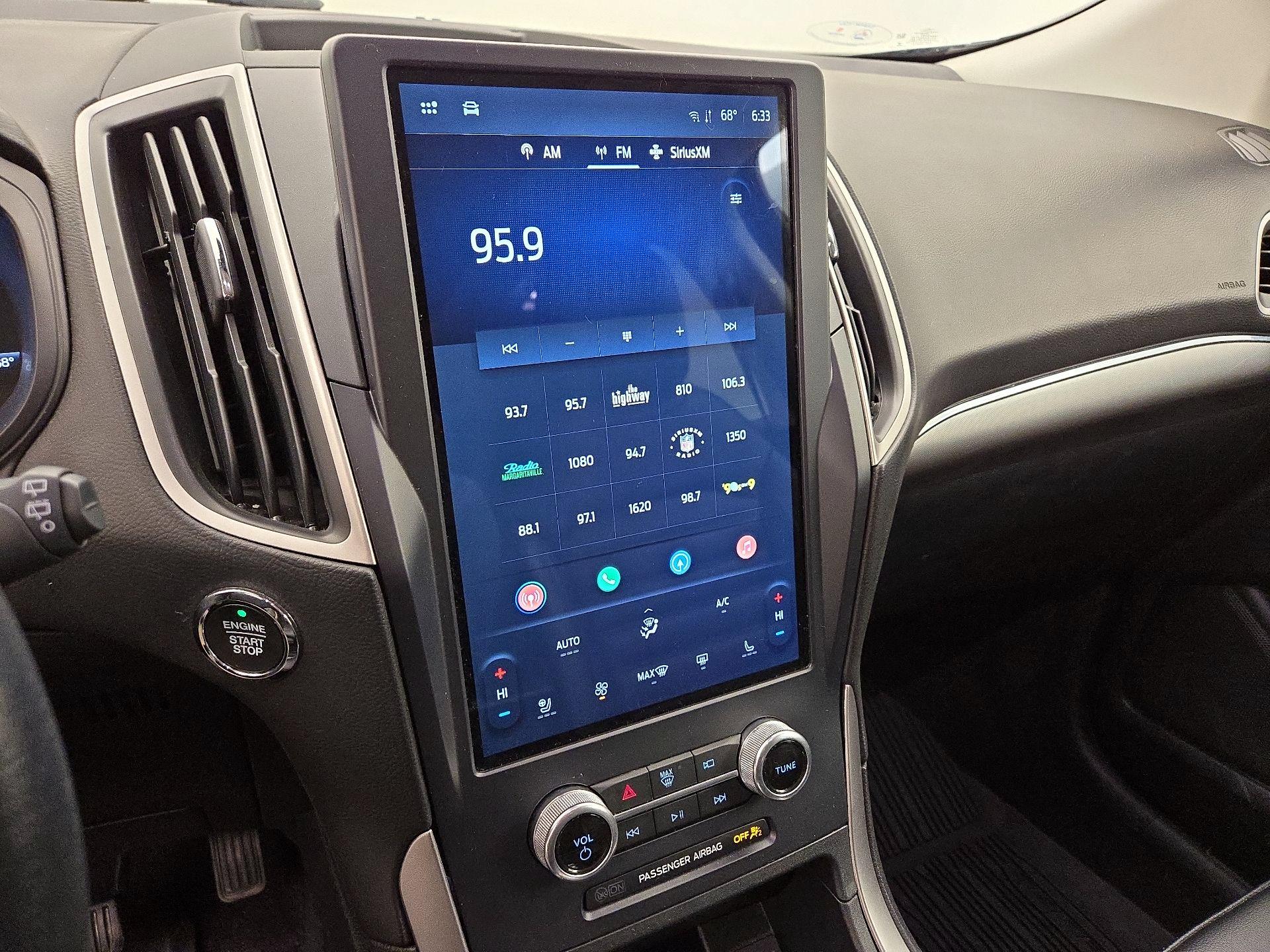 Thumbnail: 2022 Ford Edge - 16