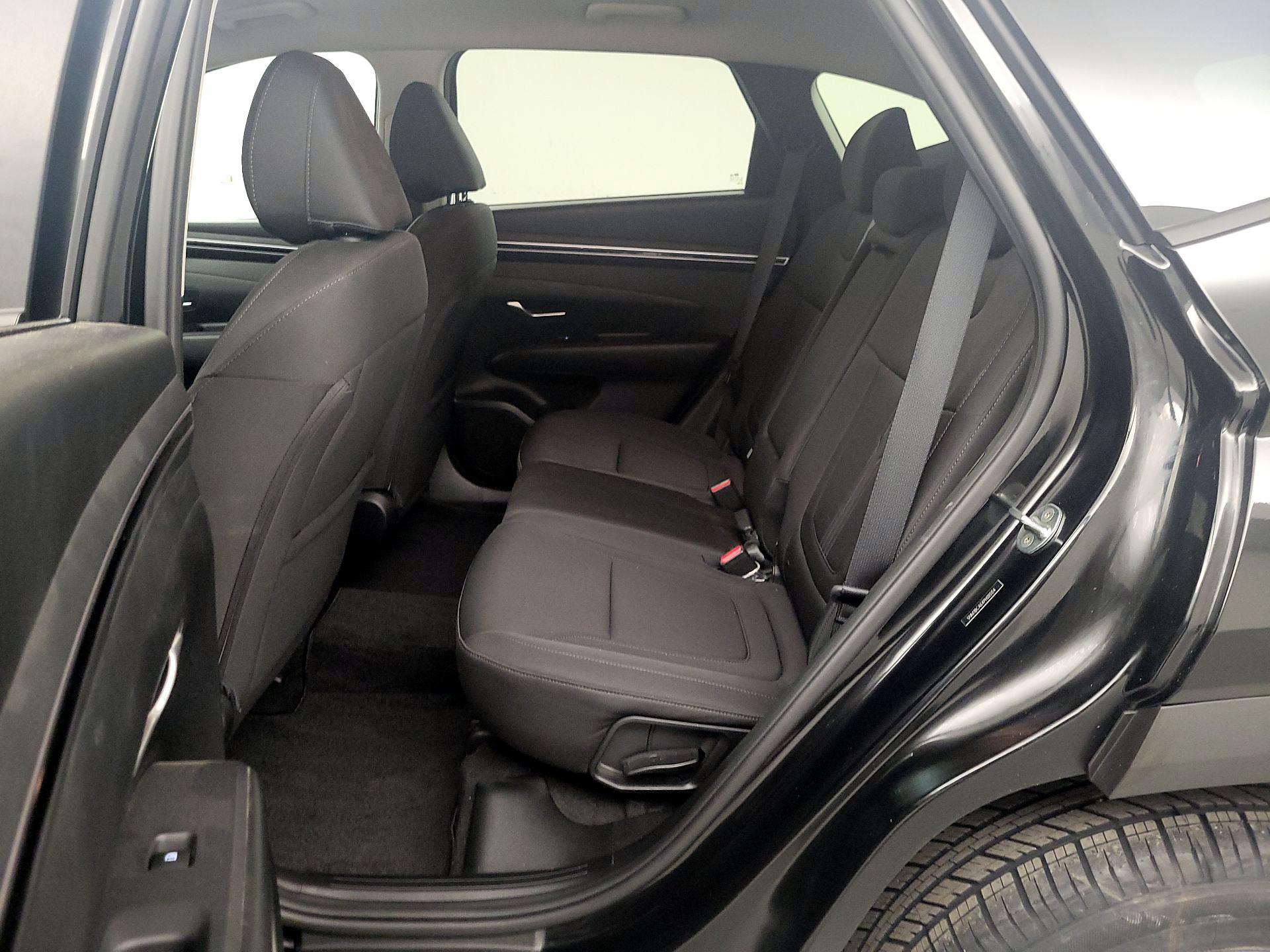 Thumbnail: 2023 Hyundai Tucson - 19