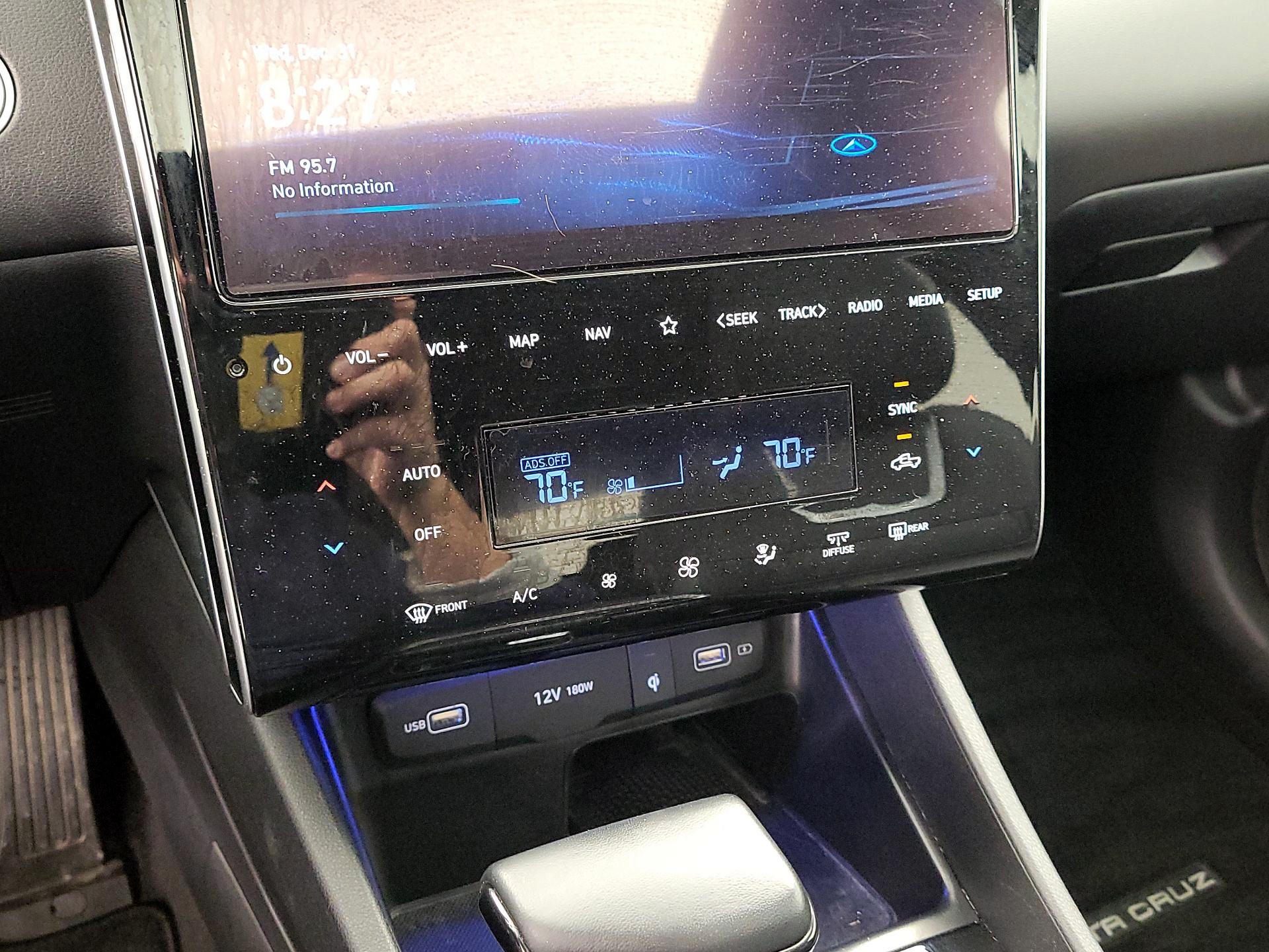 Thumbnail: 2022 Hyundai Santa Cruz - 17