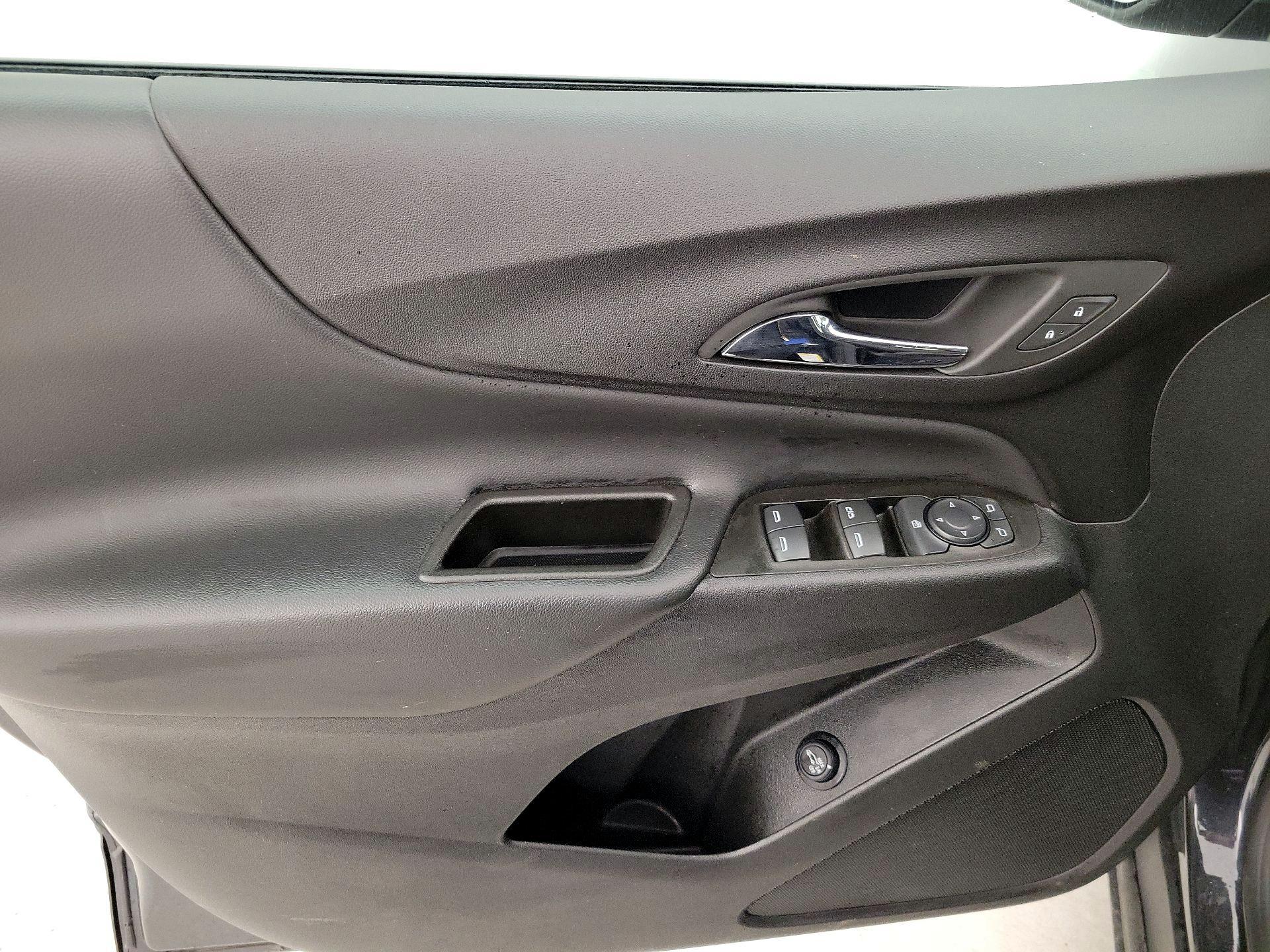 Thumbnail: 2023 Chevrolet Equinox - 12